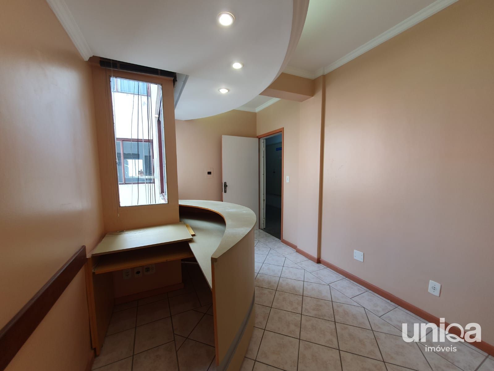 Sala Comercial para consultórios no centro de Santa Maria-RS