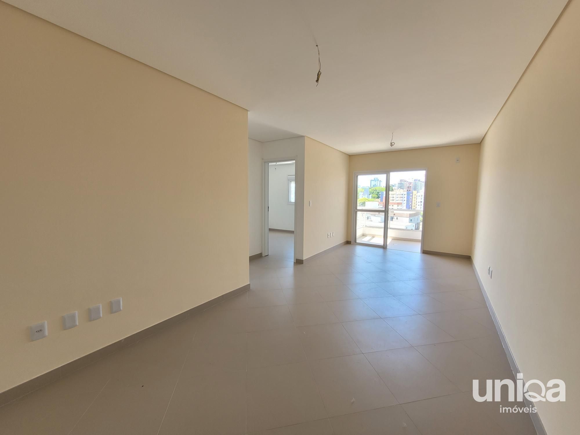 Apartamento 02 dormitórios Suíte Garagem ed Solar do Morro