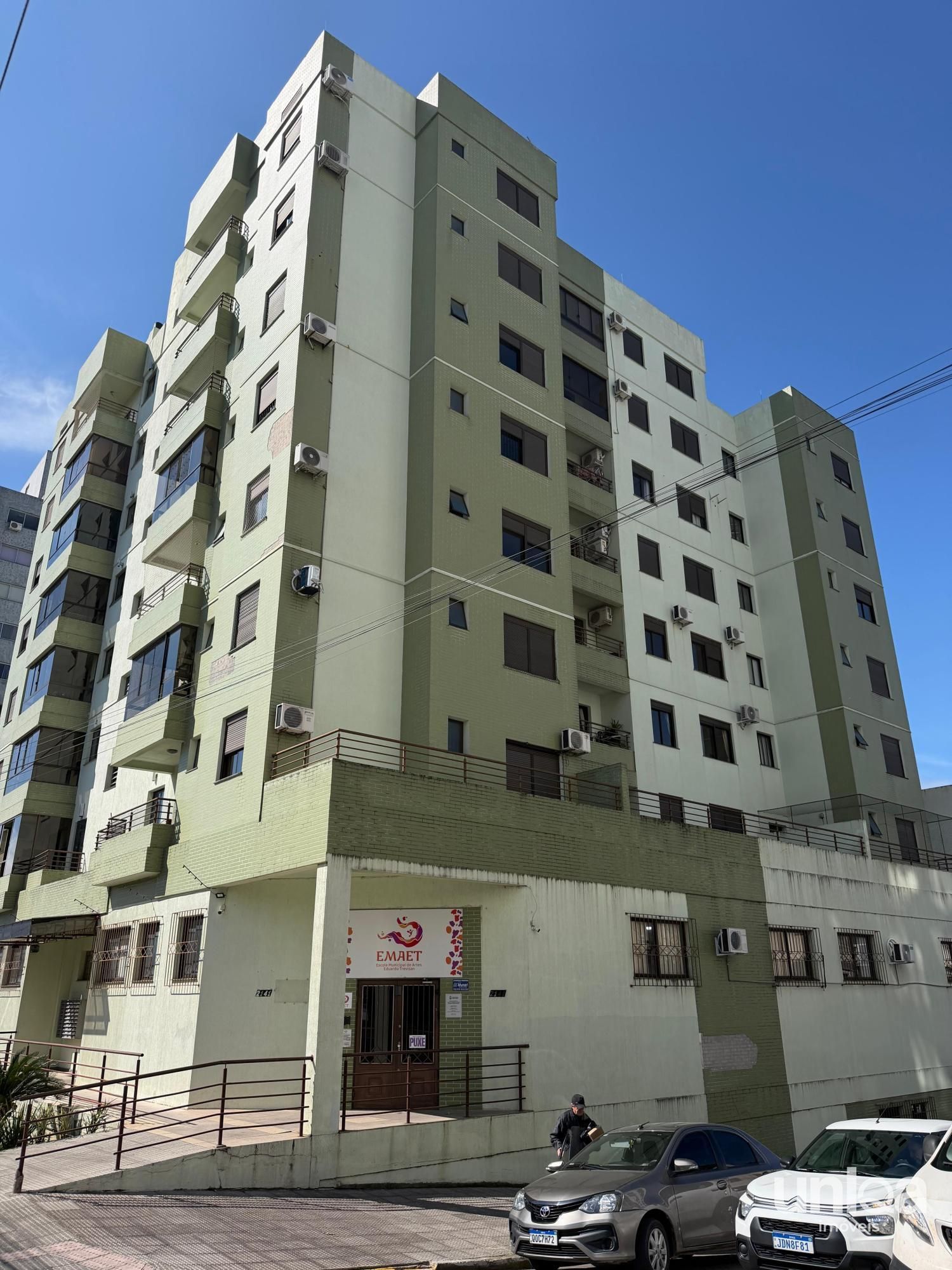 Apto 1dorm Sacada Elevador Garagem no centro para venda ed Arnaldo Y Castro