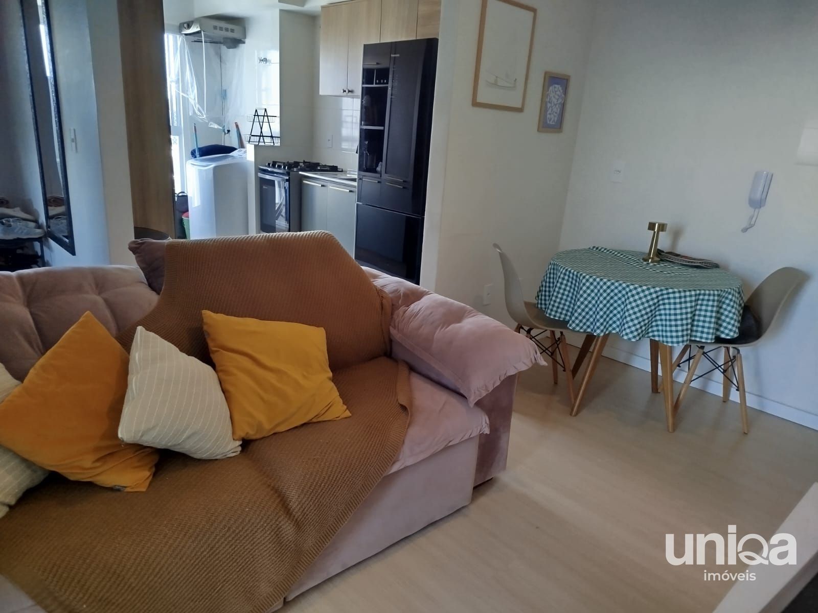 Apartamento 2 dormitórios para venda em Camobi próximo a UFSM
