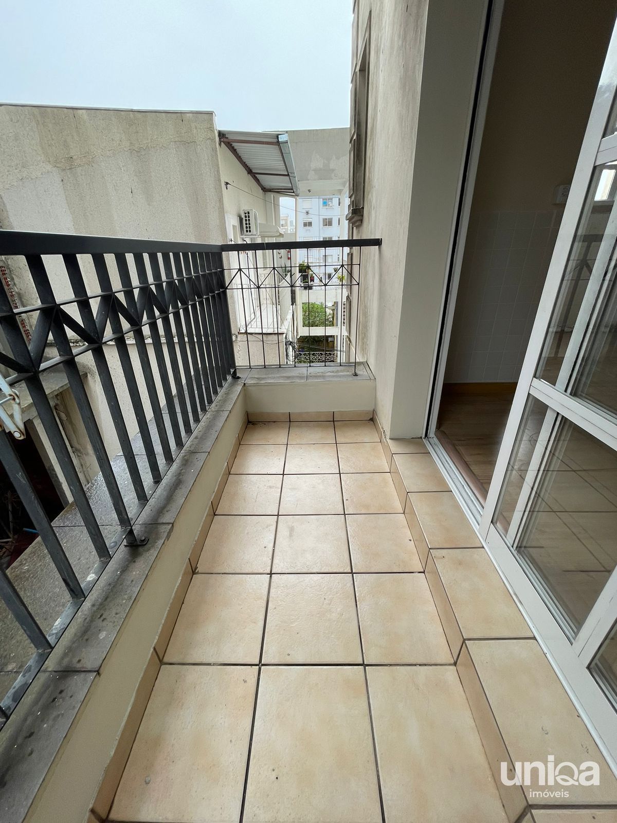 Apartamento 01 dormitório Elevador para venda no Centro de Santa Maria - Ed Manh
