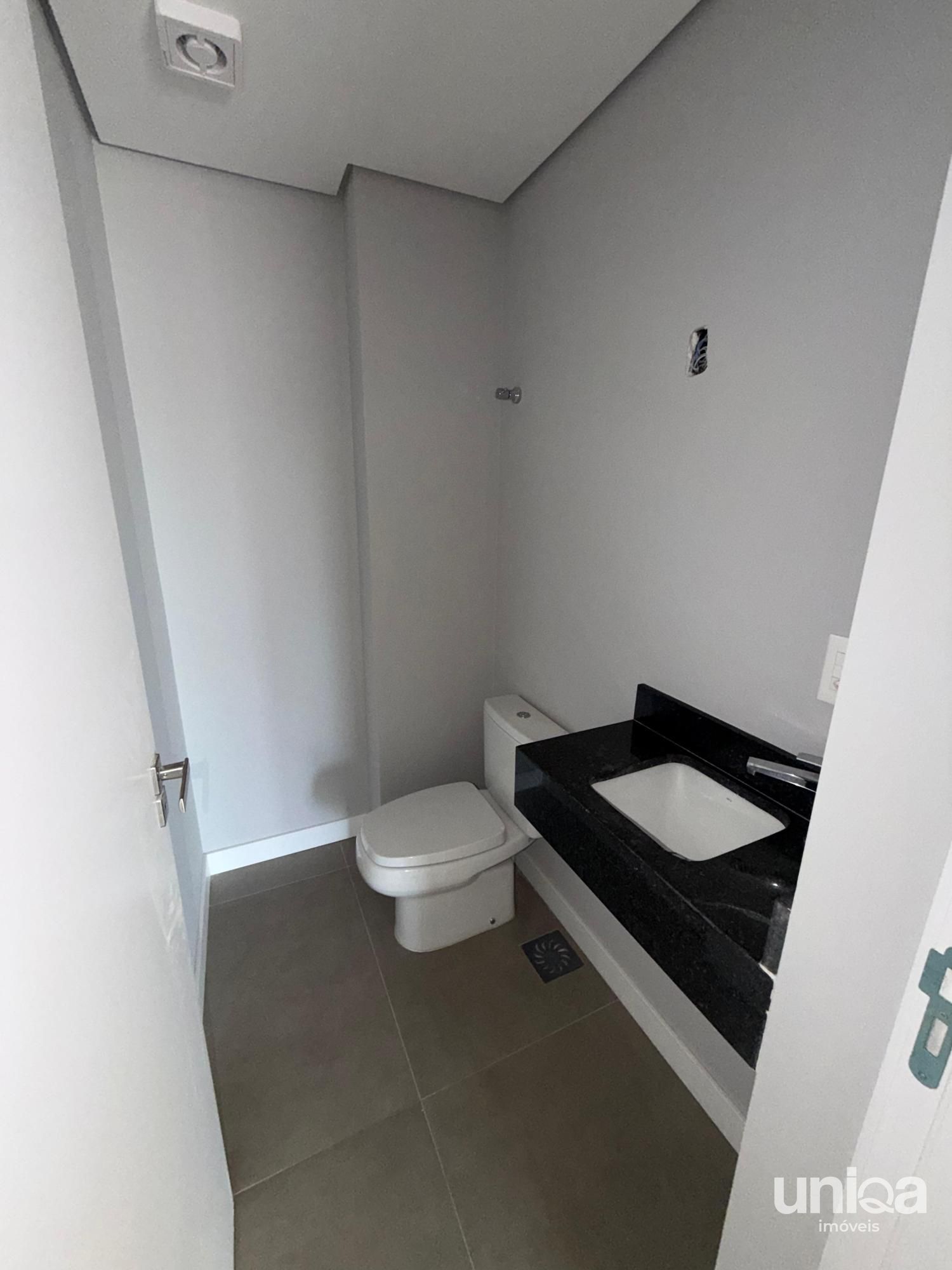 Apartamento 03 suítes a venda no centro de Santa Maria RS no ed Castro Alves
