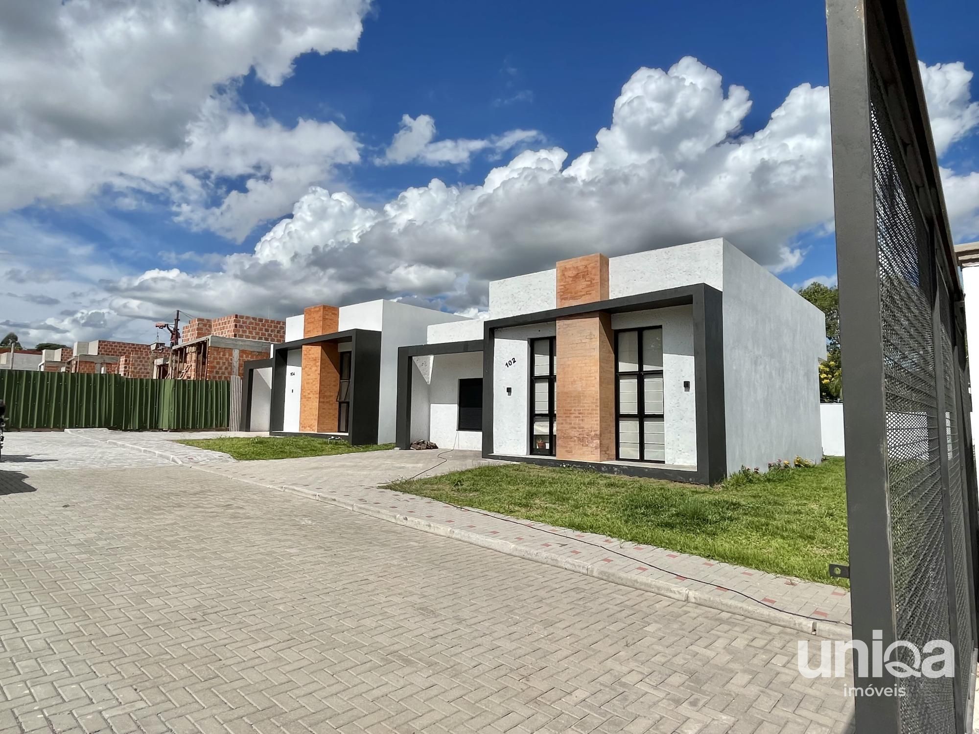 Casa à venda em condomínio fechado
