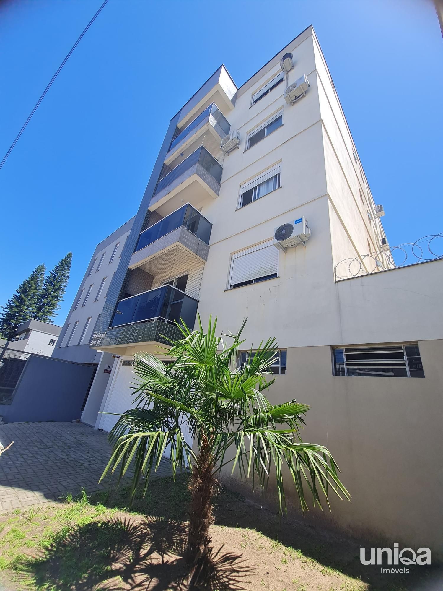 Apartamento para venda 02 dormitórios Suíte garagem bairro Camobi ed Lori