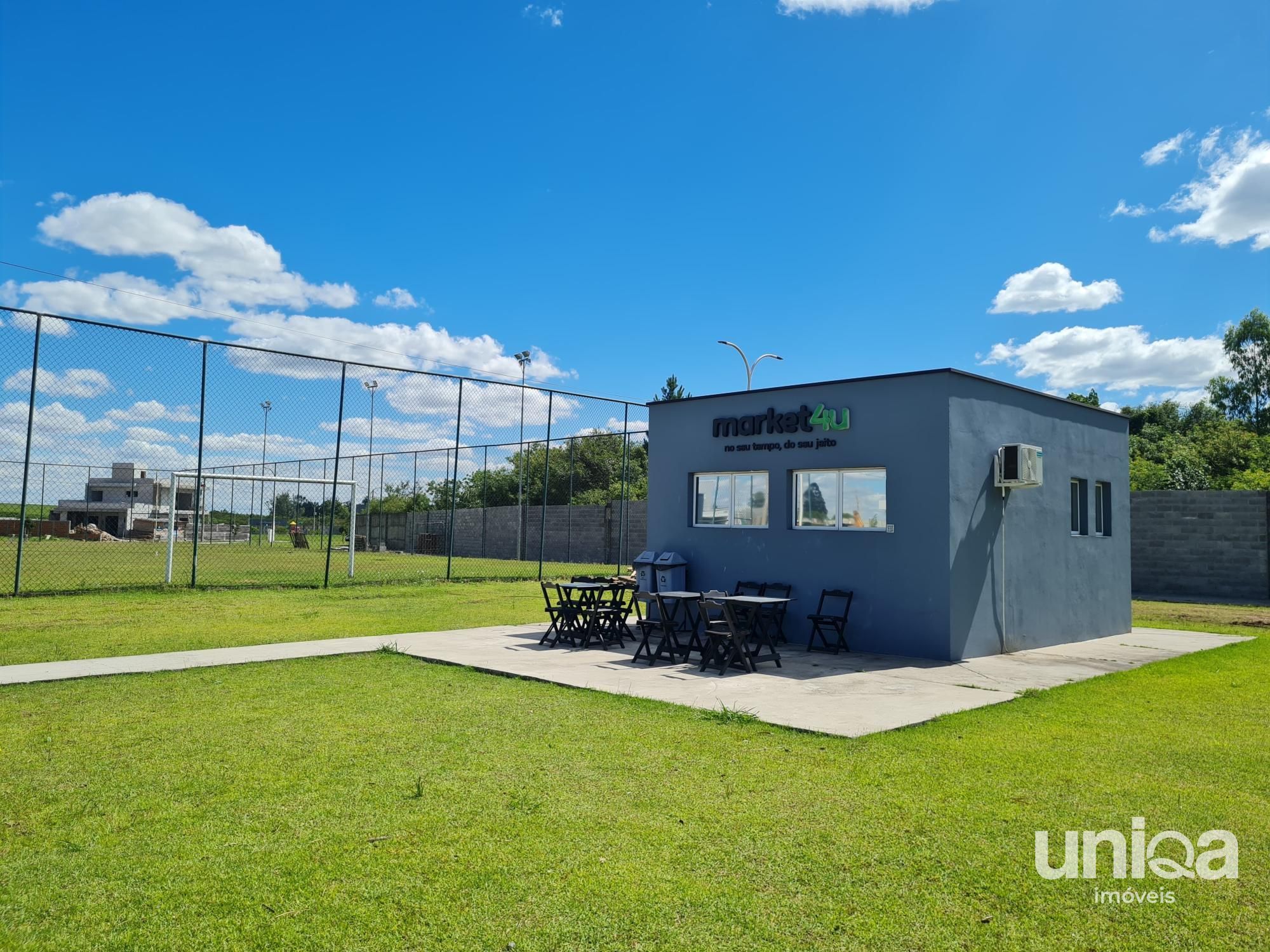 Casa Áurea térrea com 3 suítes + escritório Condomínio Cidade Universitária
