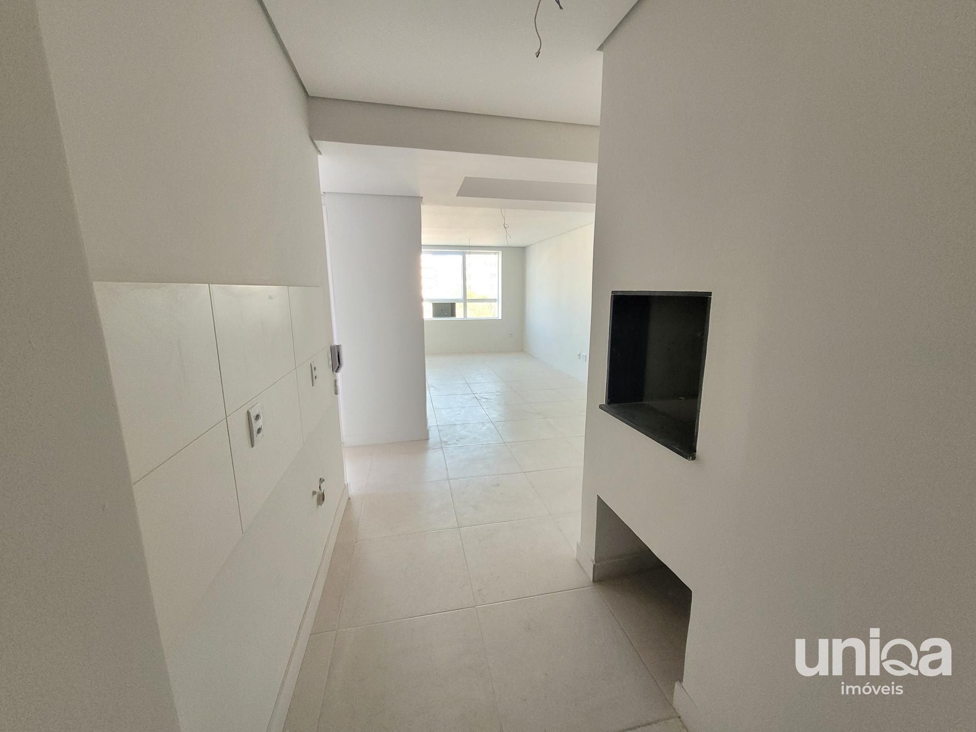 Apartamento 02 dormitórios para venda em Santa Maria com Suíte Sacada e Garagem