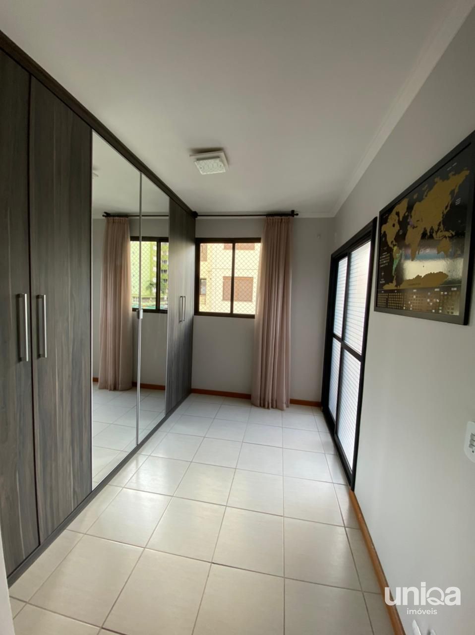 Cobertura 02 dorm para venda em Santa Maria Terraço com Jacuzzi no ed Vó Esther