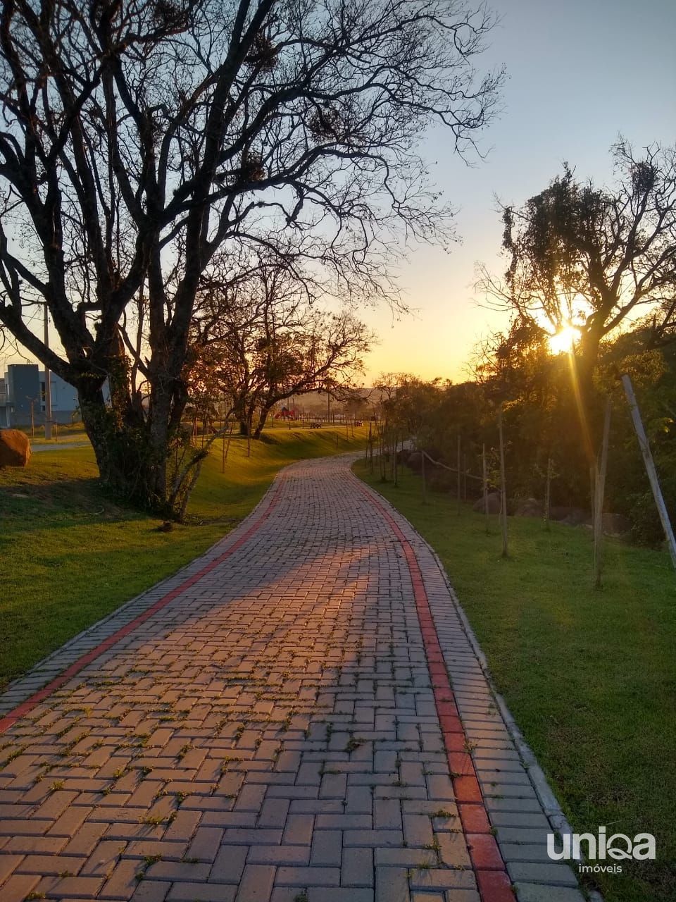 Lote de terreno para venda no Condomínio Fechado Real Park Santa Maria
