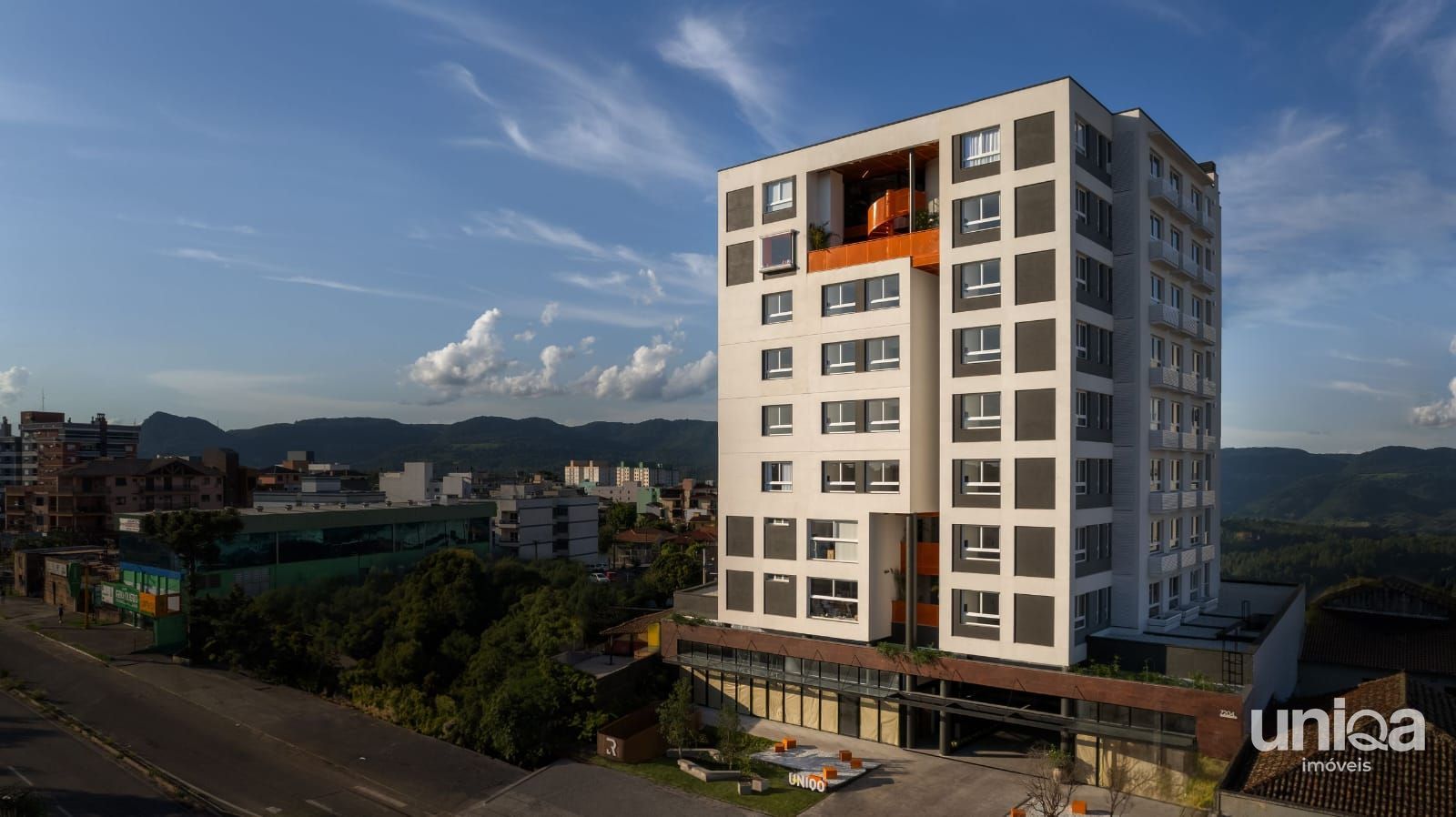 Apartamento 02 dormitório com garagem para venda ed Uniqo em camobi próx UFSM