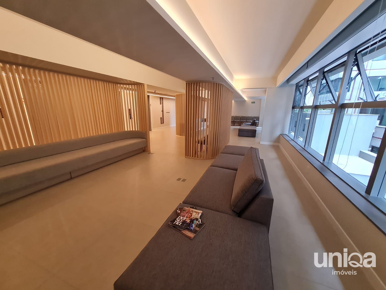 Sala para venda no ed VITTA CENTER em frente ao hospital de Caridade