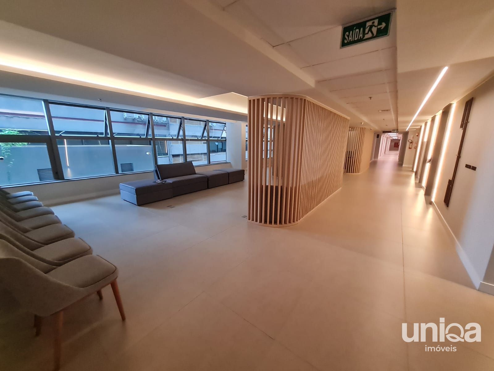 Sala para venda no ed VITTA CENTER em frente ao hospital de Caridade