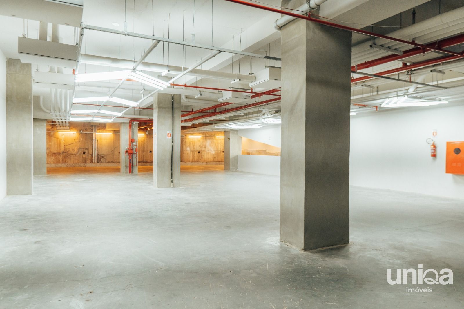 Sala para venda no ed VITTA CENTER em frente ao hospital de Caridade