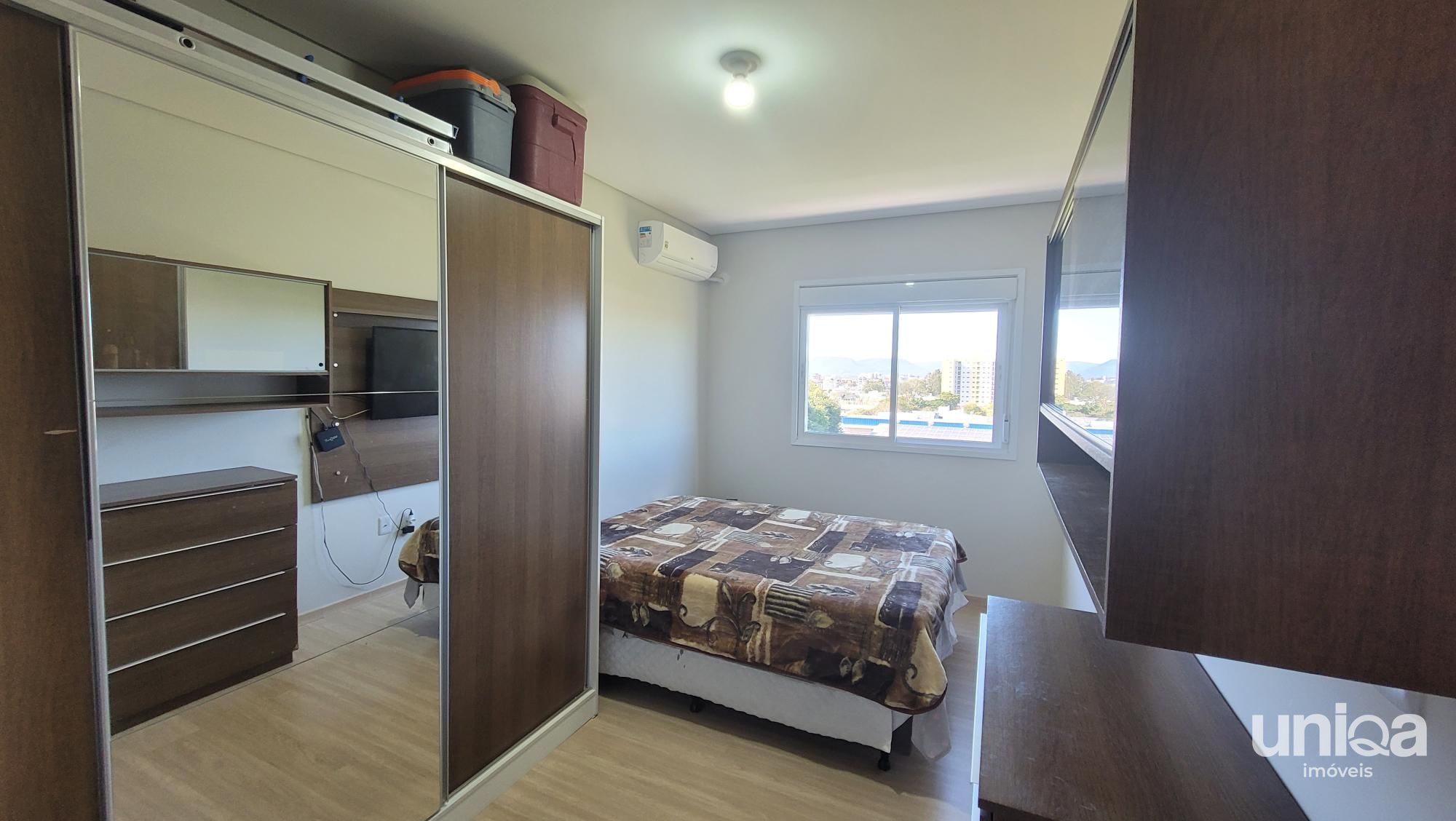 Apartamento 02 Dormitórios Semi-mobiliado para venda em camobi ed Vila di Fiori