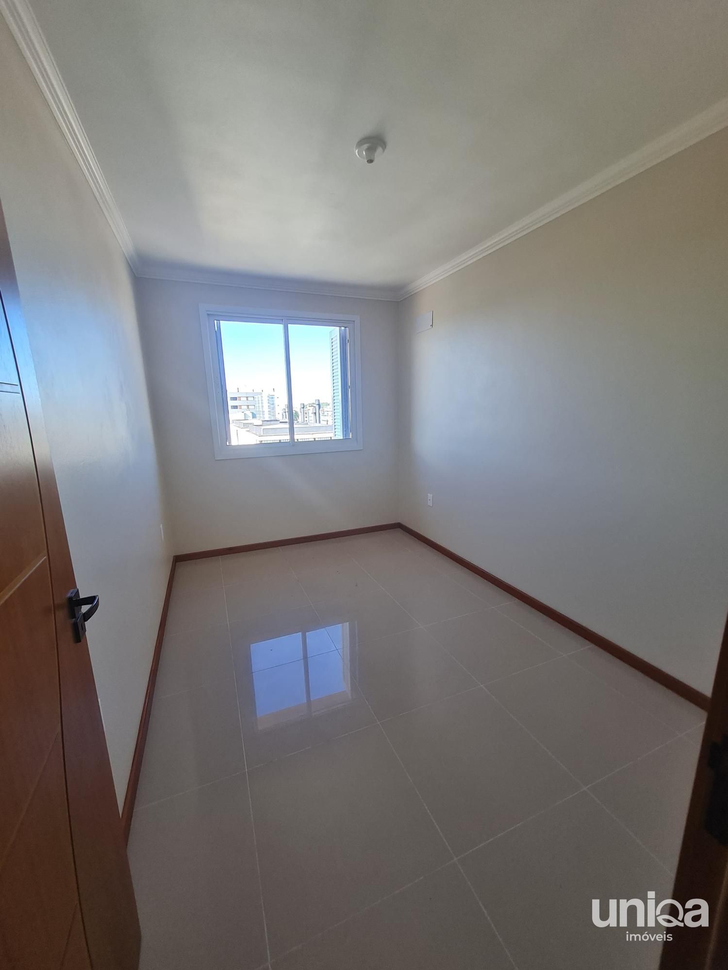 Apto 02 quartos novo com garagem para venda em camobi no ed Estelar