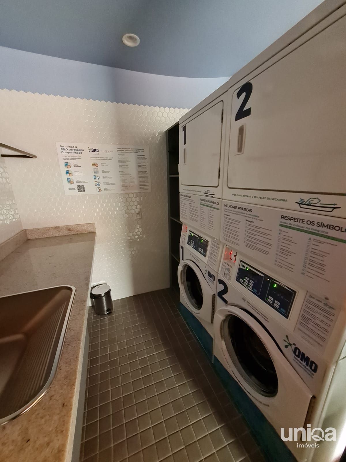 Apartamento tipo studio semi-mobiado no edifício uniqo - bai