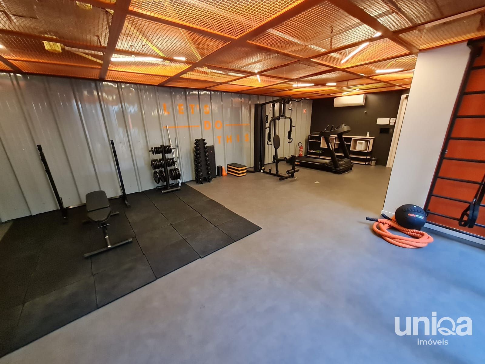 Apartamento tipo studio semi-mobiado no edifício uniqo - bai