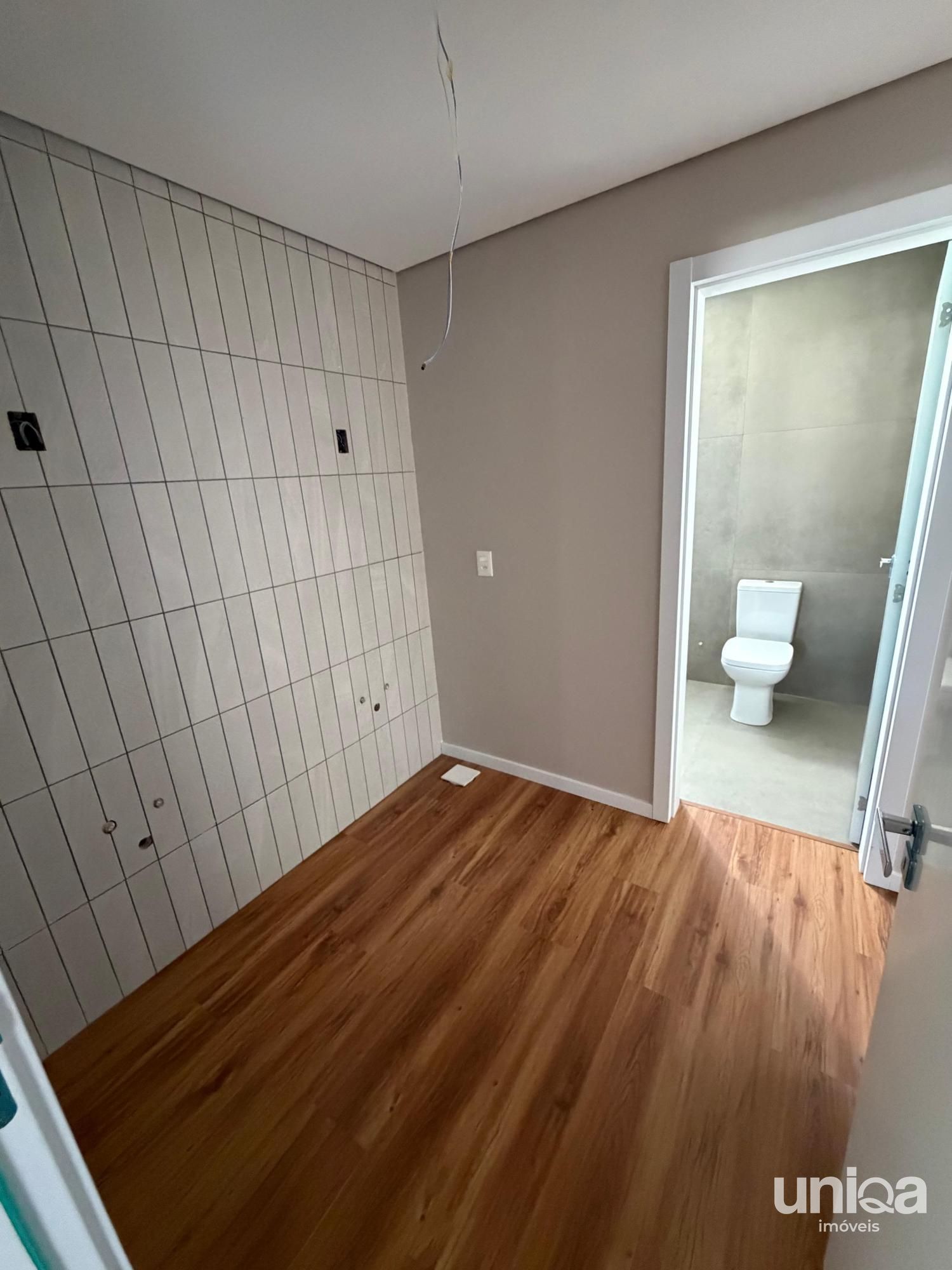 Casa 182m2 03 quartos, suíte garagem 02 carros Cond Villa Leona bairro São José