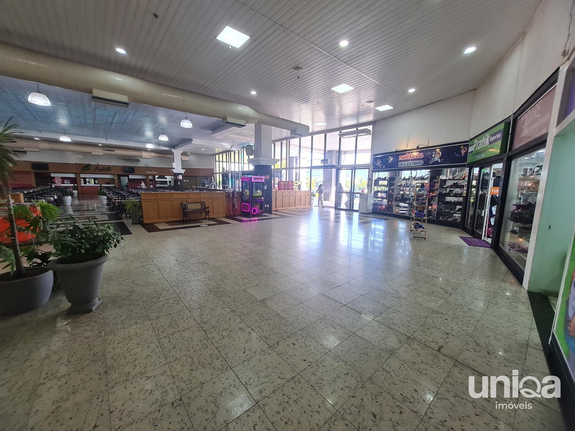 Loja térrea para alugar no Centro Comercial Dois Irmãos em Camobi Santa Maria - foto 5
