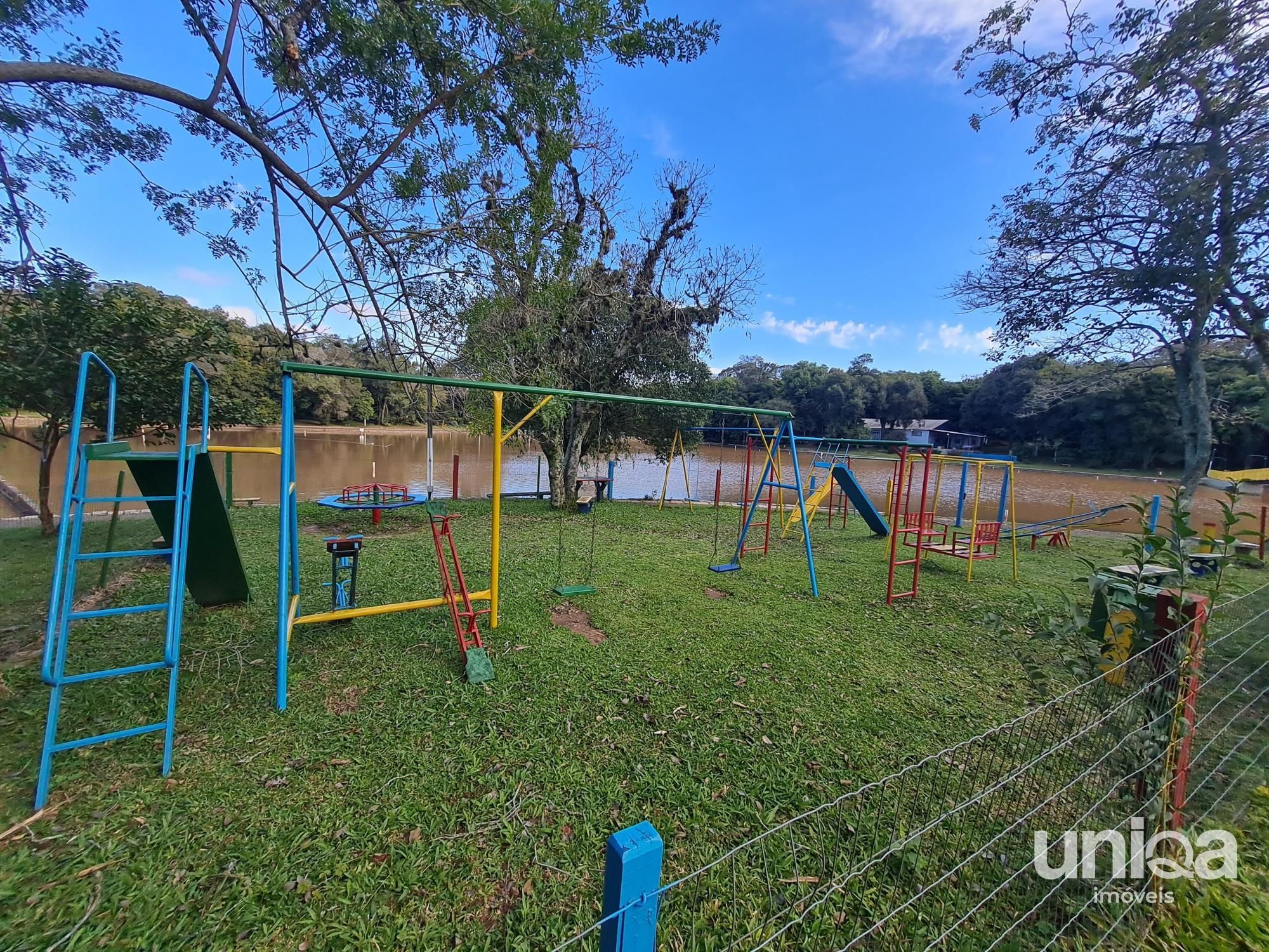 Casa mobiliada 03 dorm para venda no Lermen em Itaara - Terreno 12x40
