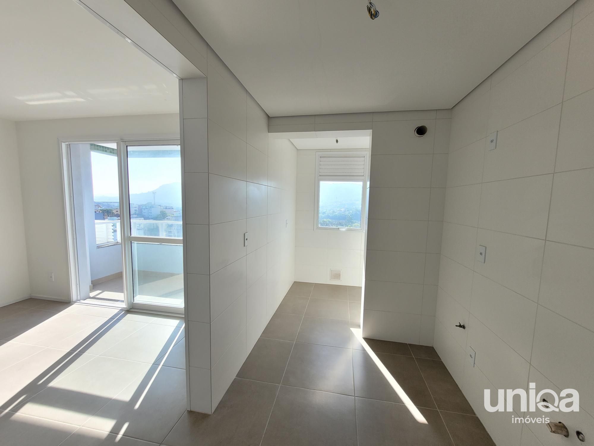 Apartamento 2 dormitórios, com churrasqueira , sacada e garagem