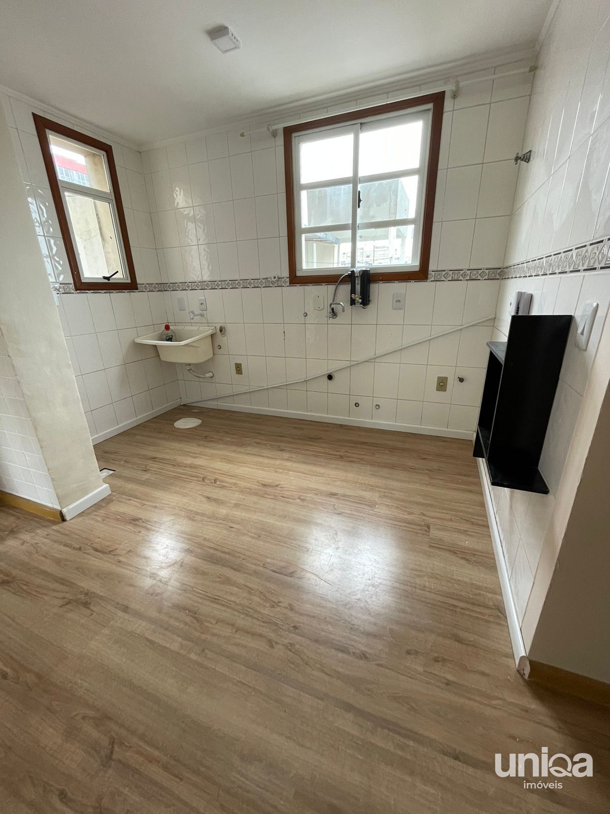 Apartamento 01 dormitório Elevador para venda no Centro de Santa Maria - Ed Manh
