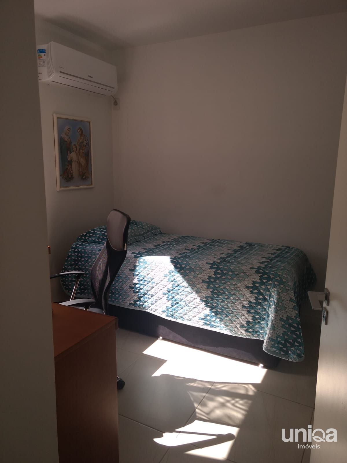 Apartamento de 02 dormitórios para compra no centro de santa