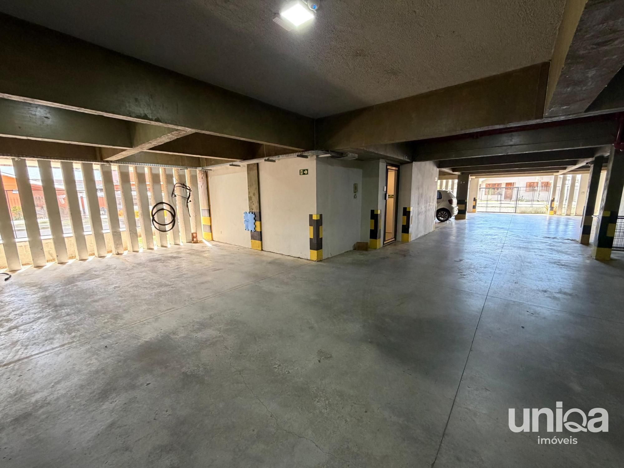 Alugo Apto 02 dormitórios Suíte, Mobiliado Sacada Chur Garagem em Camobi