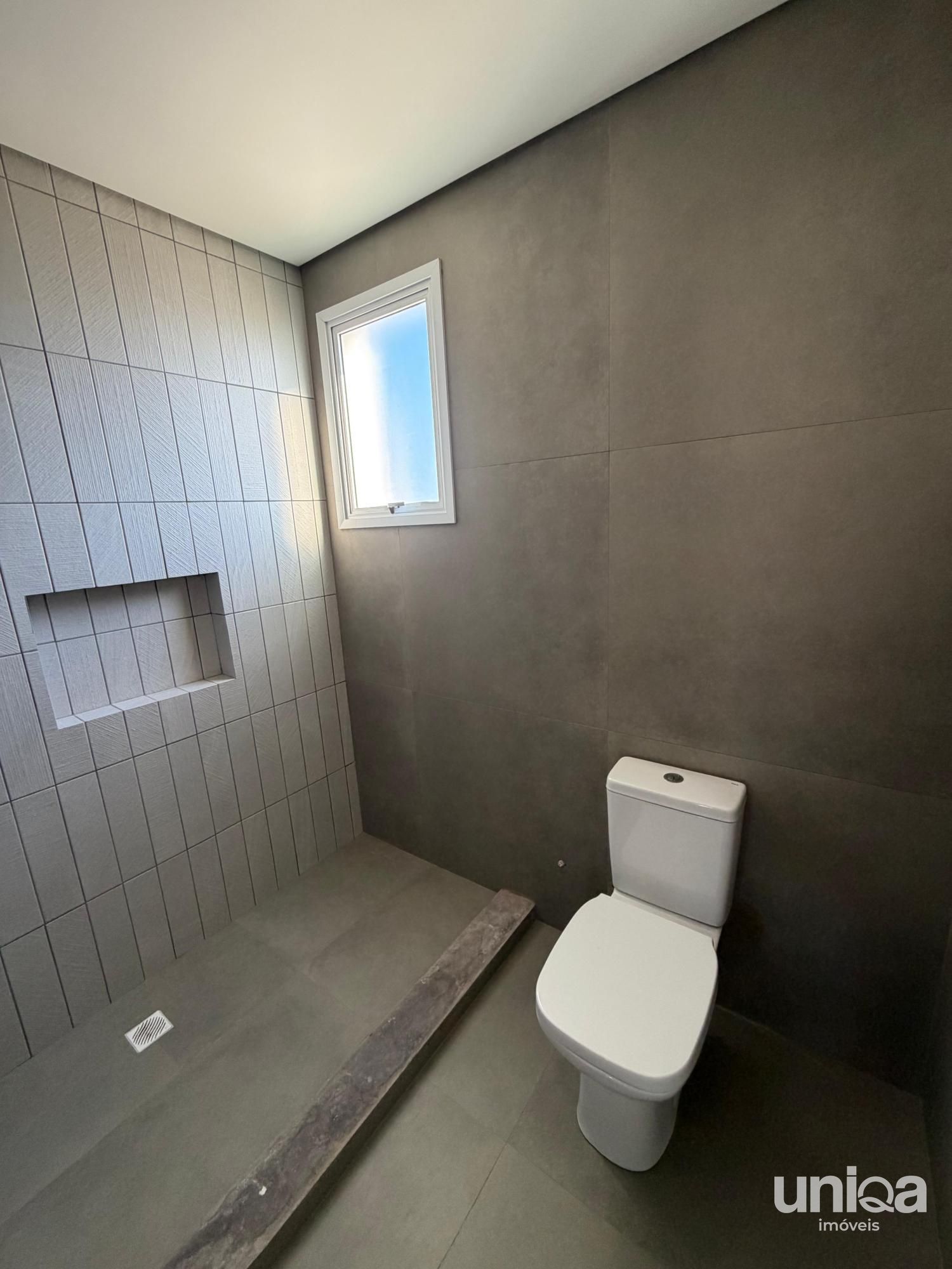 Casa 182m2 03 quartos, suíte garagem 02 carros Cond Villa Leona bairro São José