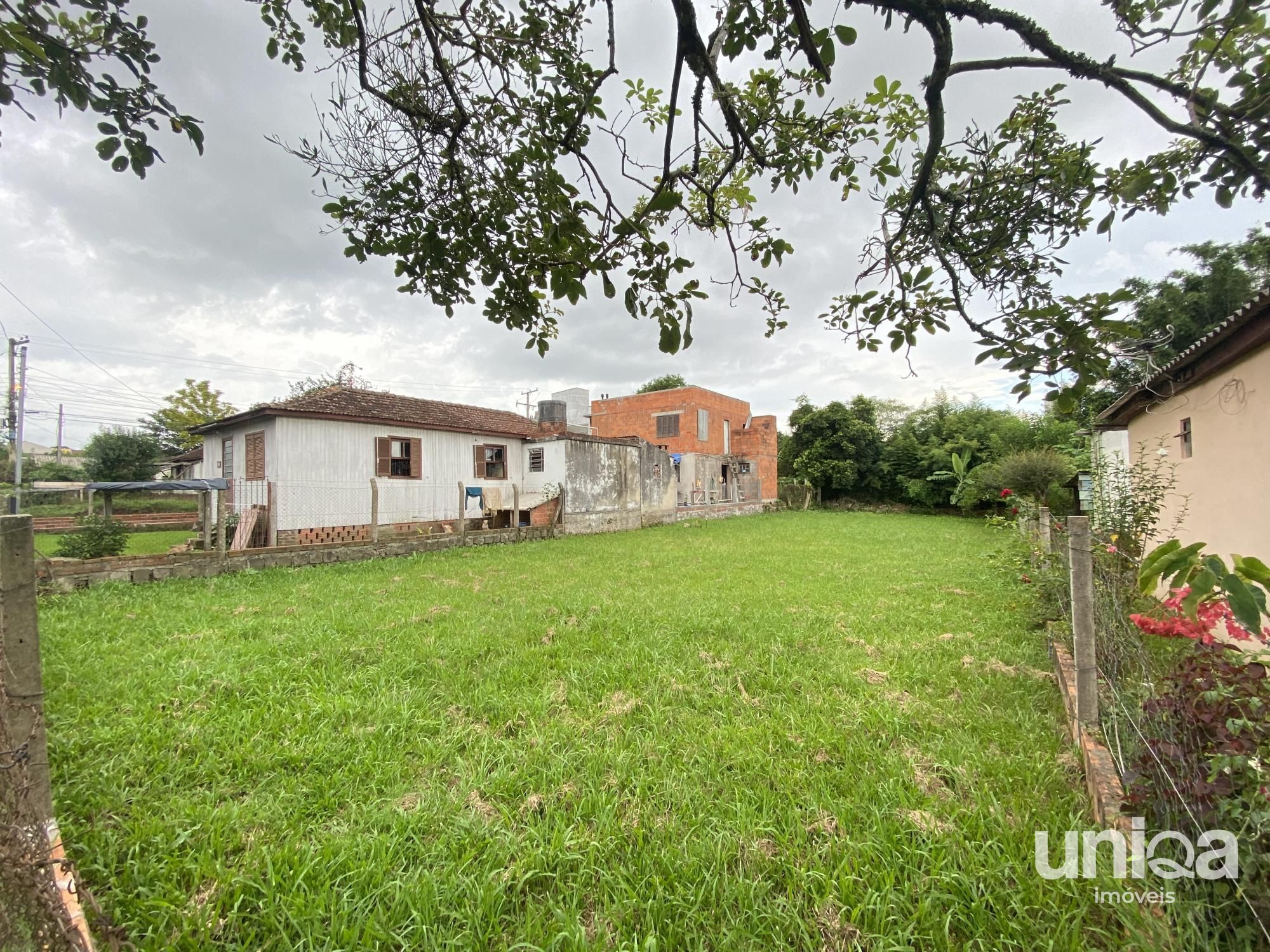 Lote medindo 12x42 para venda no bairro São José próximo ao Residencial Sociedad