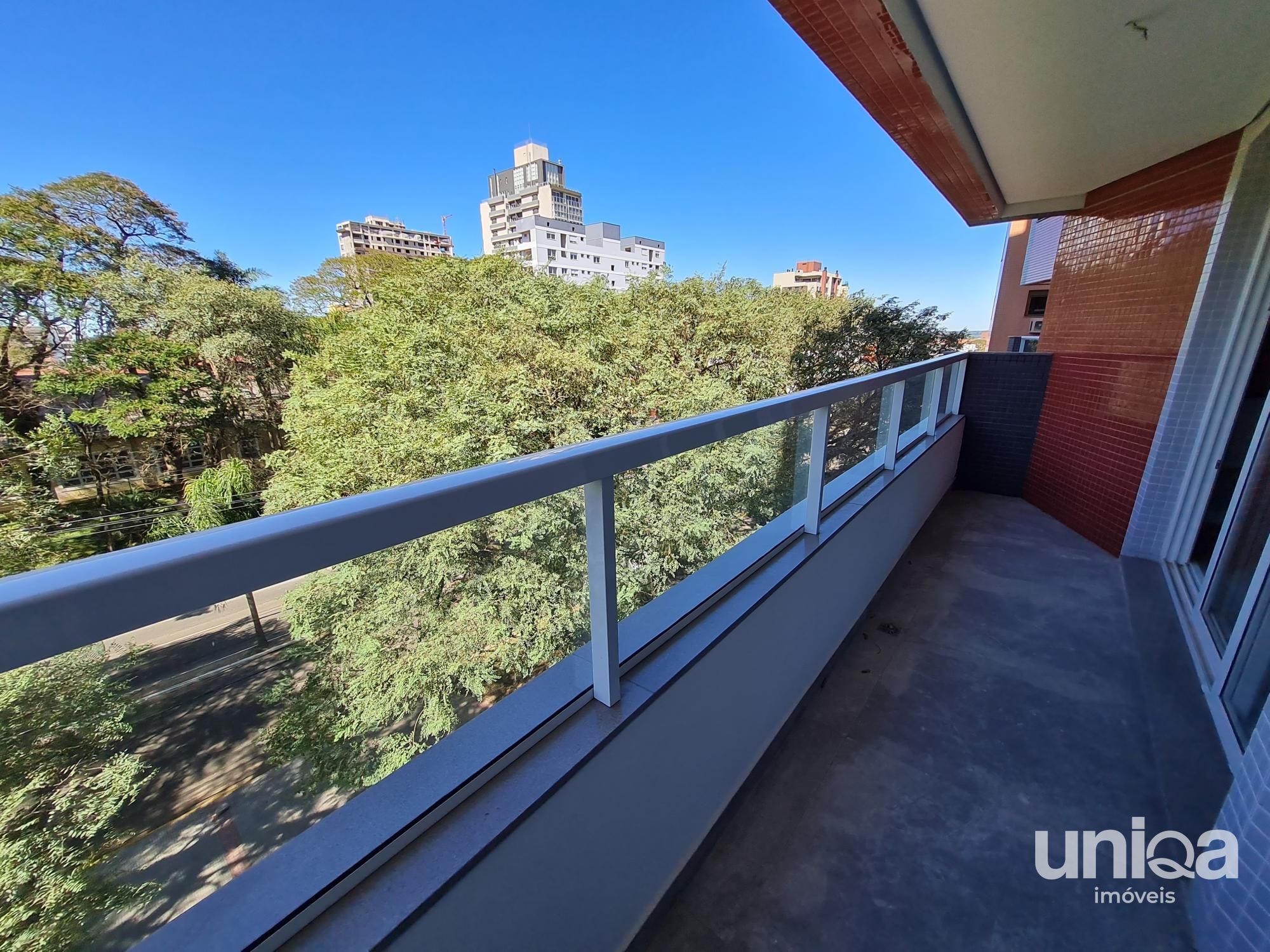 Apartamento 03 suítes a venda no centro de Santa Maria no ed Castro Alves