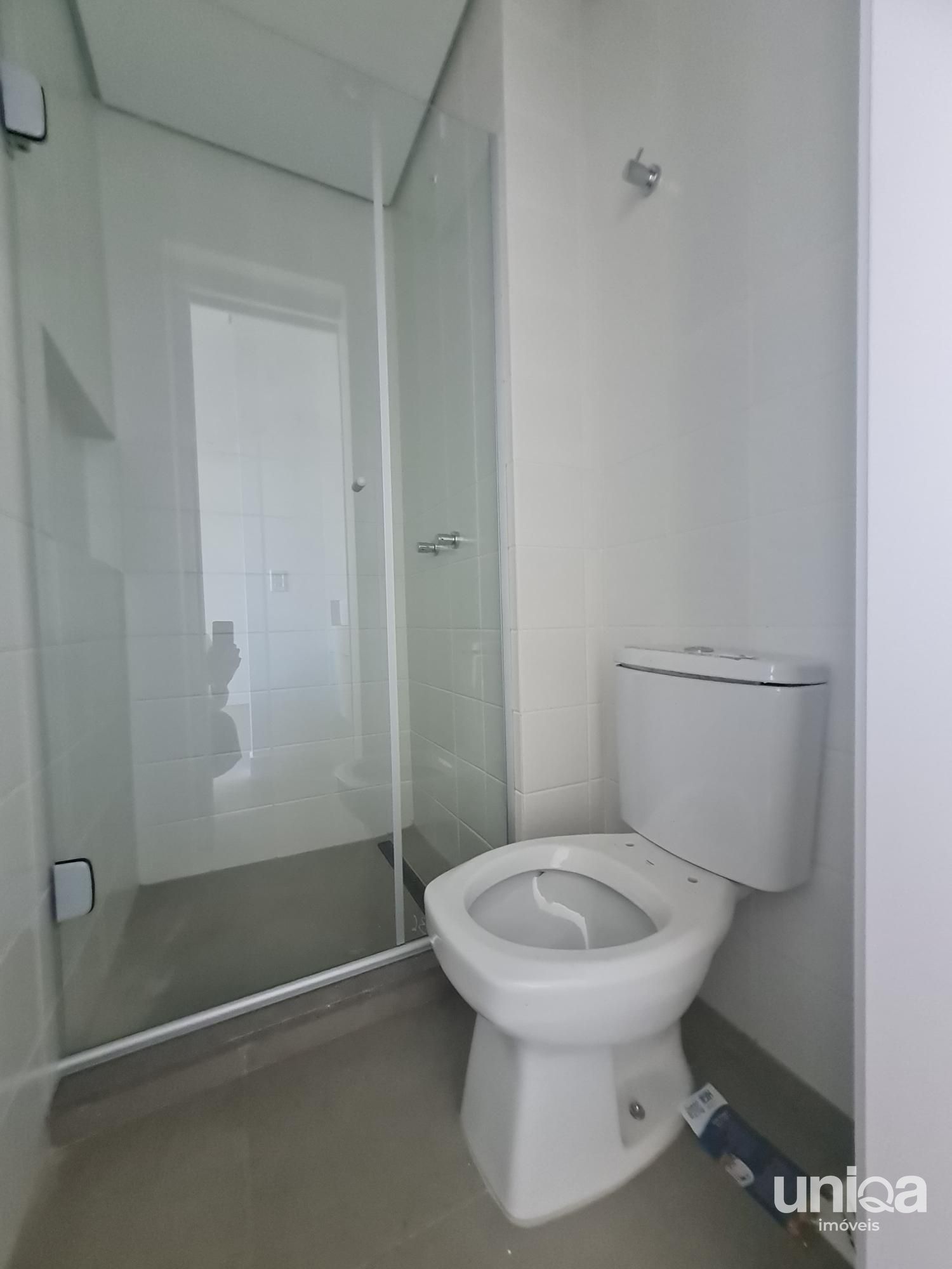 Alugo Semi-mobiliado em camobi Apto 01 dormitório com garagem ed Uniqo