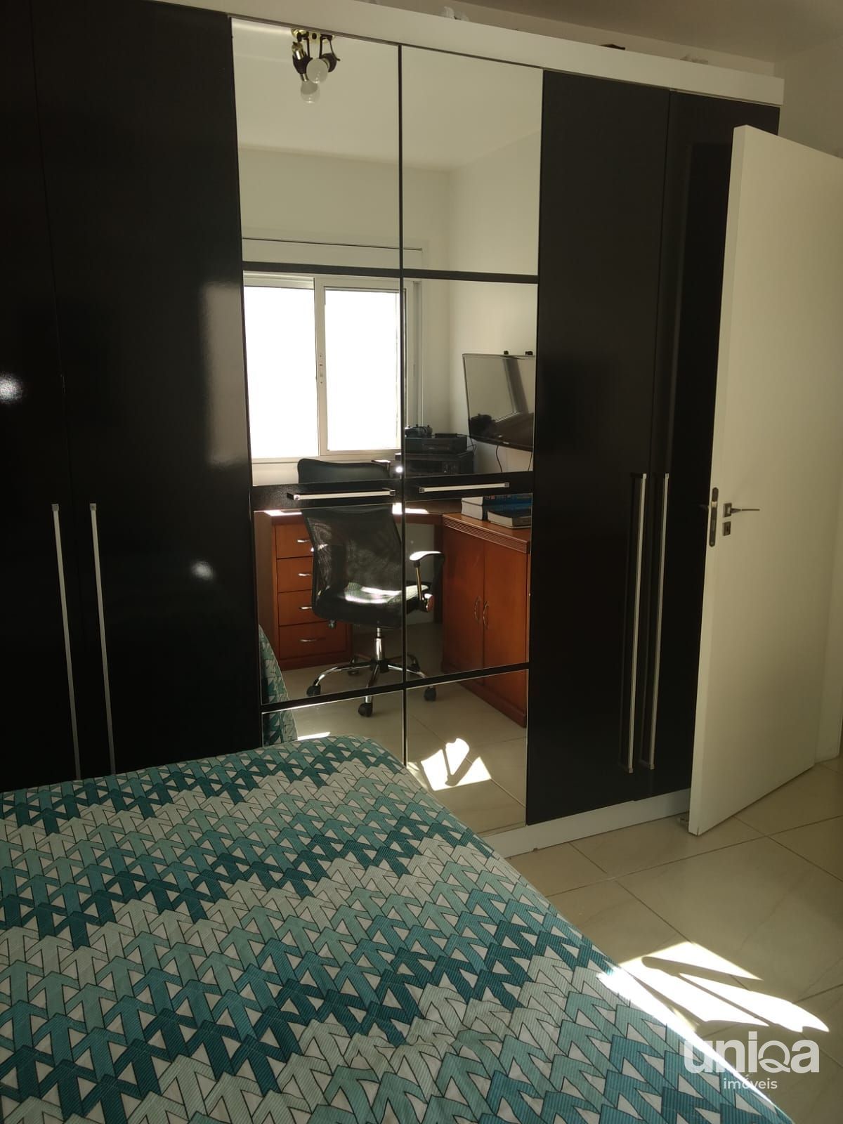 Apartamento de 02 dormitórios para compra no centro de santa
