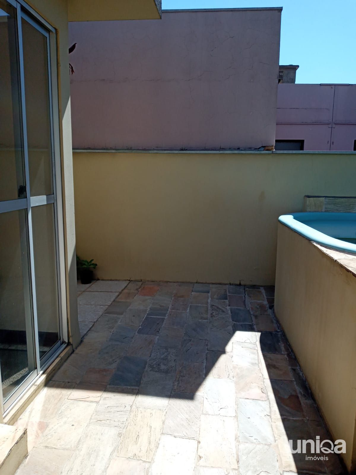 Apartamento Duplex de 03 dormitórios para comprar em Santa Maria com piscina lar