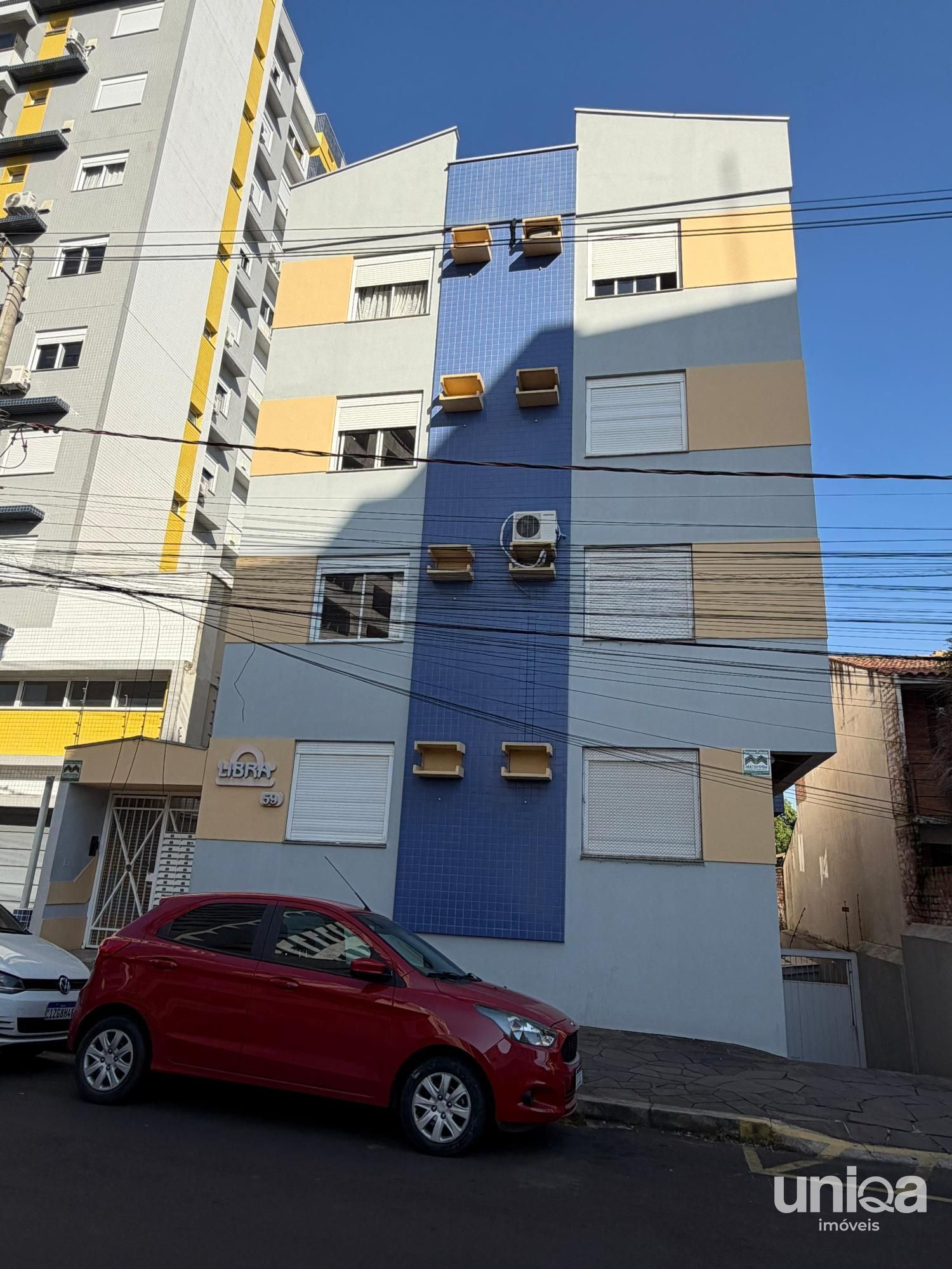 Apto 01 Dormitório 100% mobiliado com sacada e garagem no ed Libra próximo UFN