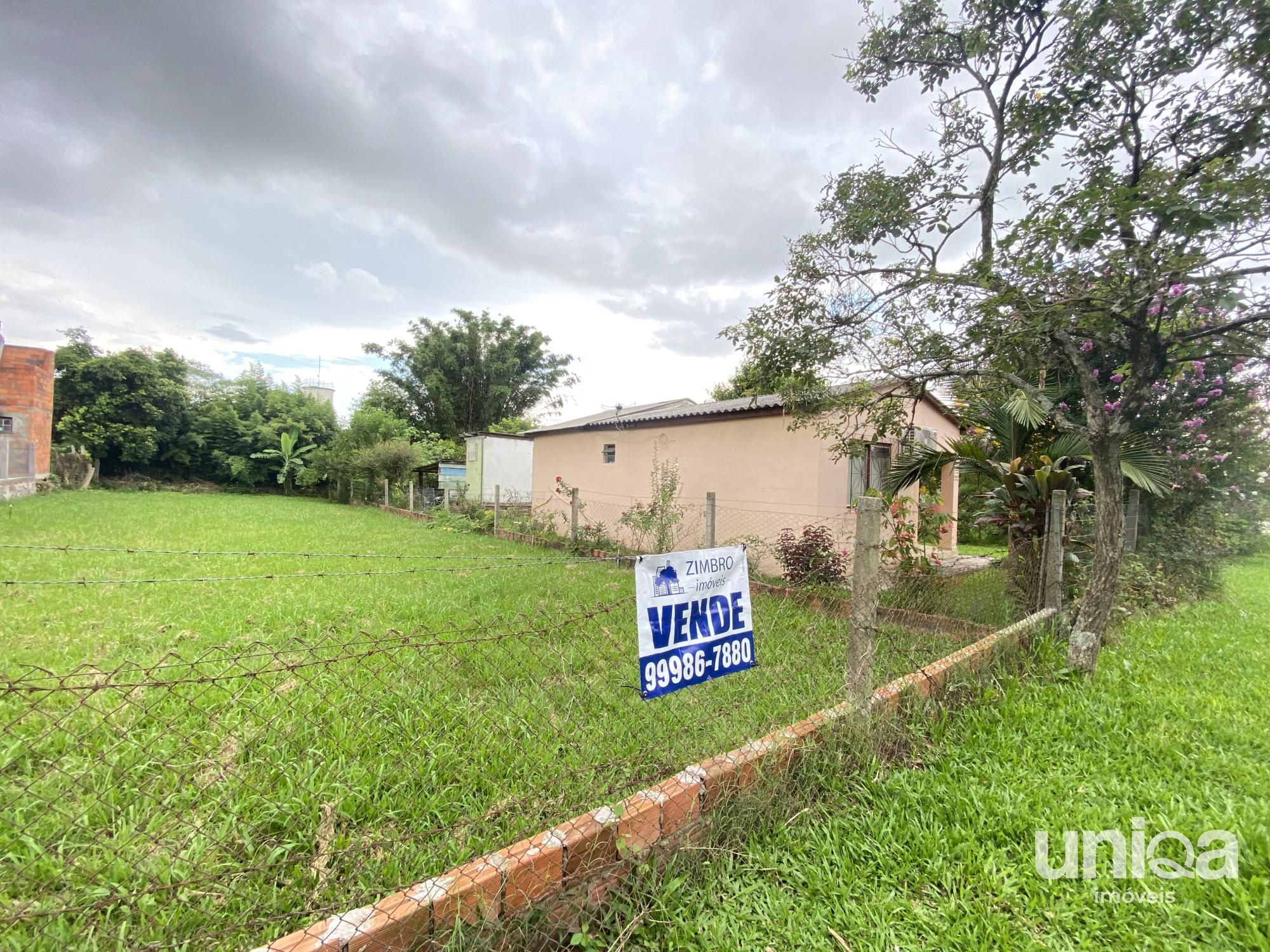 Lote medindo 12x42 para venda no bairro São José próximo ao Residencial Sociedad