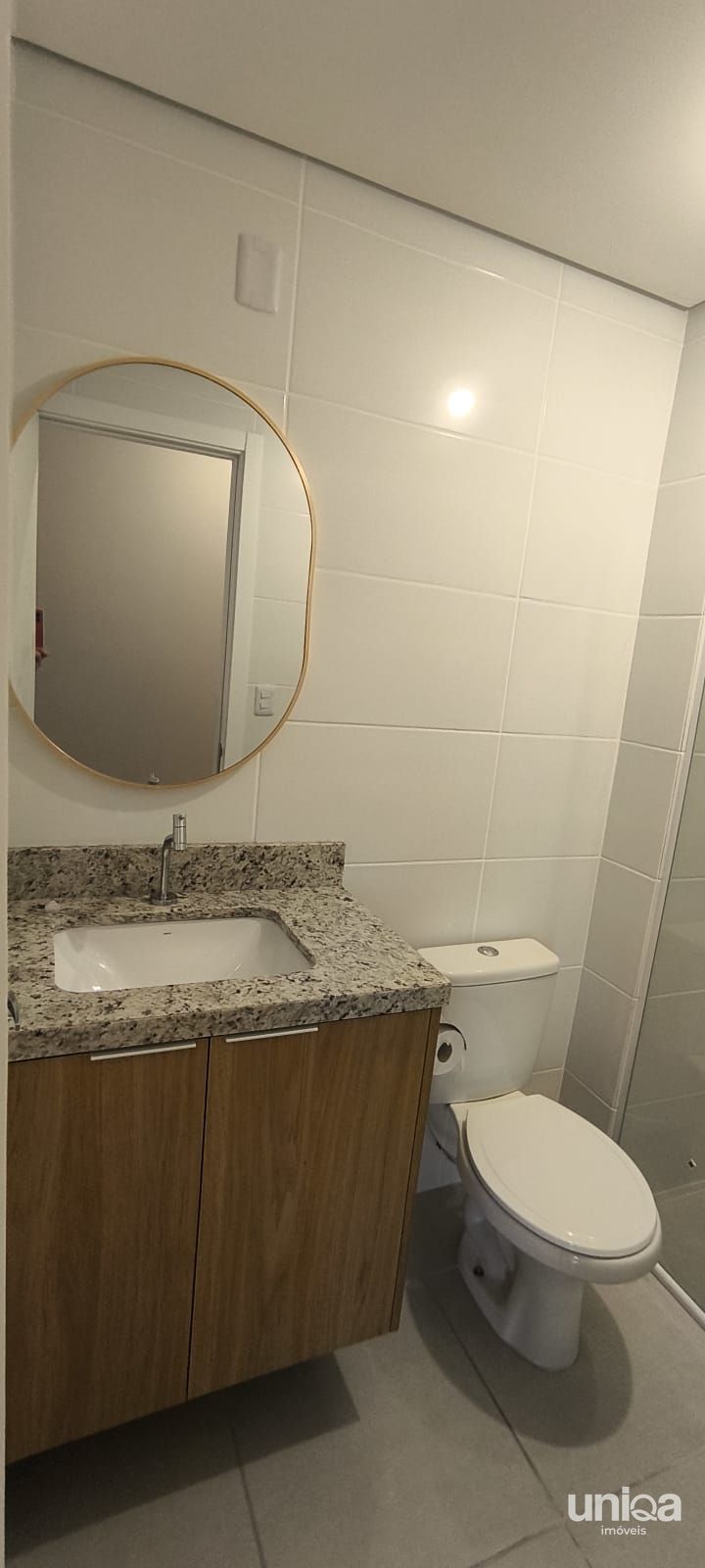 Apto Semi-mobiliado para locação Camobi de 02 dormitórios no ed Vila di Siena!