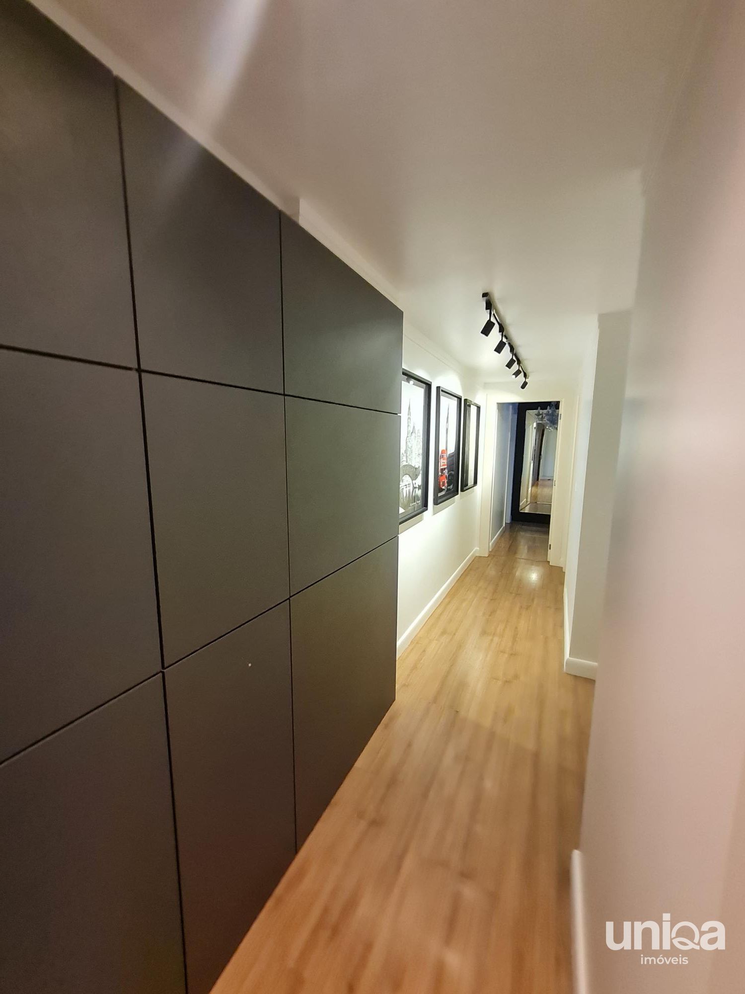 Apartamento LUXO para venda no Crystal Palace em Santa Maria