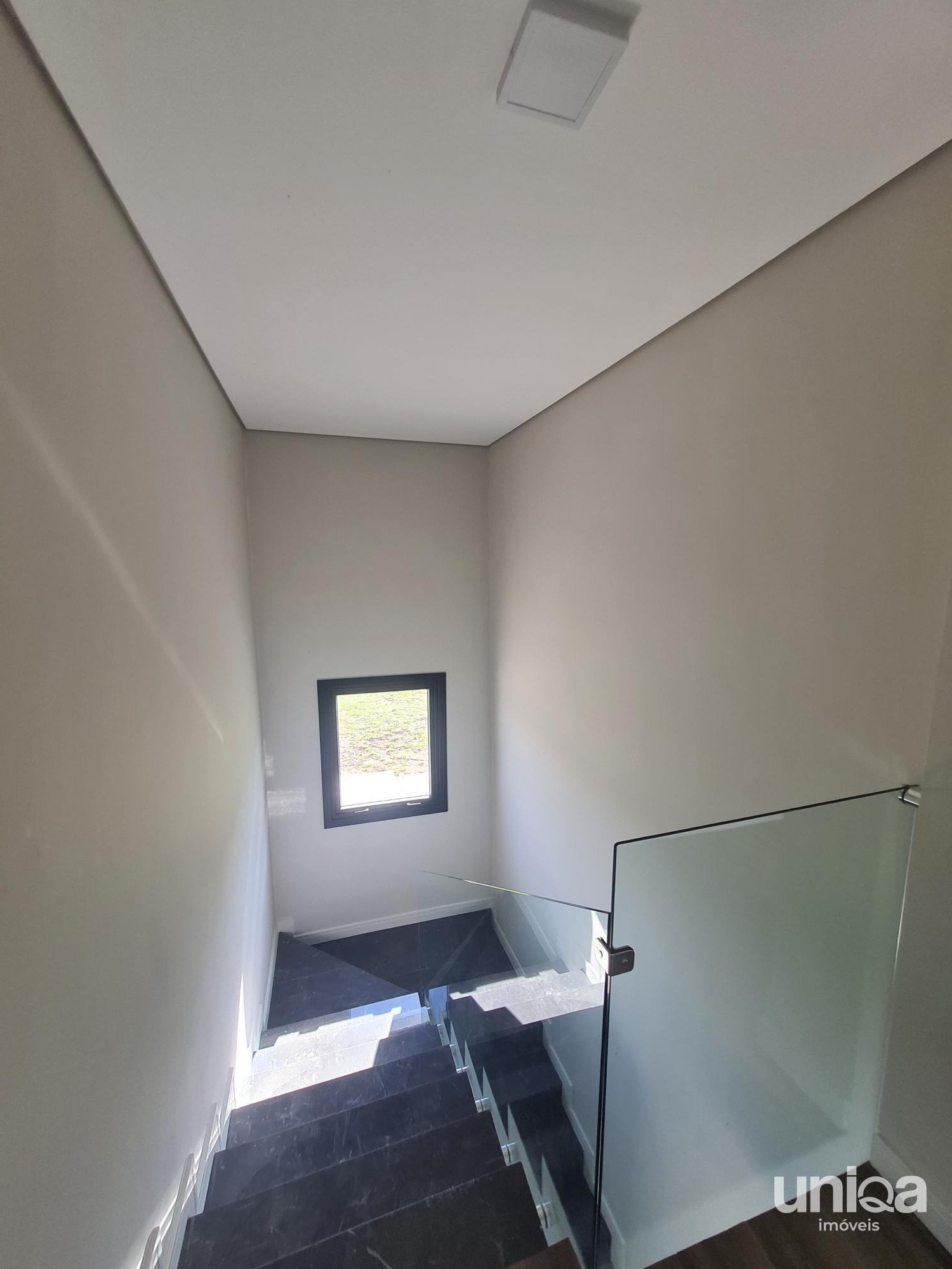 Casa 04 quartos Condomínio Fechado Real Park Próximo a Sede Campestre Dores