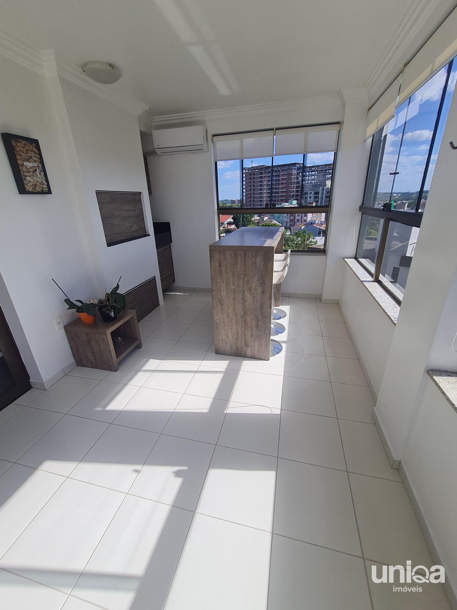 Apartamento 03 suítes alto padrão Bairro Medianeira ed Verdes Mares