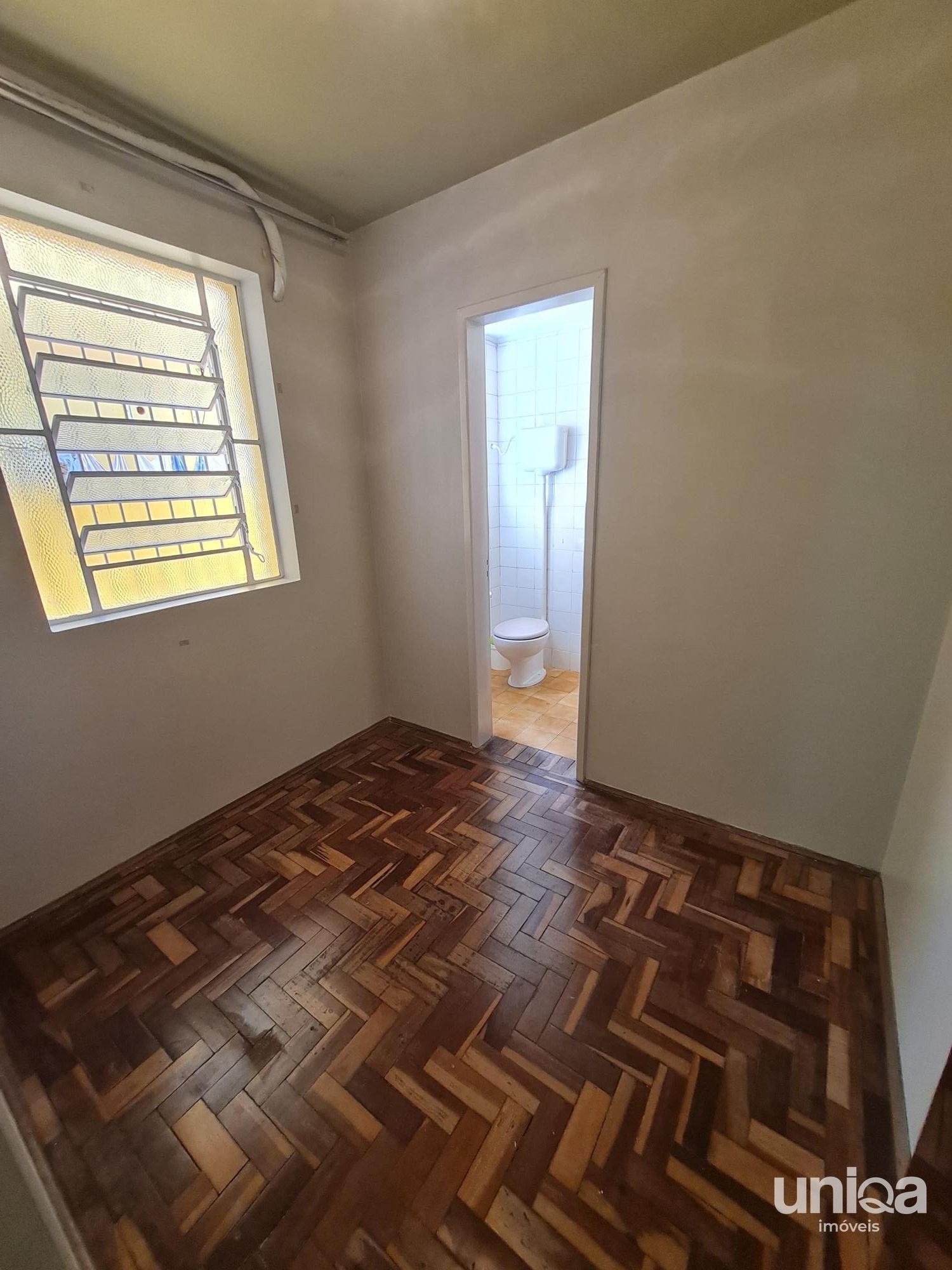 Apto para venda no ed Jequetibá térreo com terraço 03 quartos garagem 03 carros