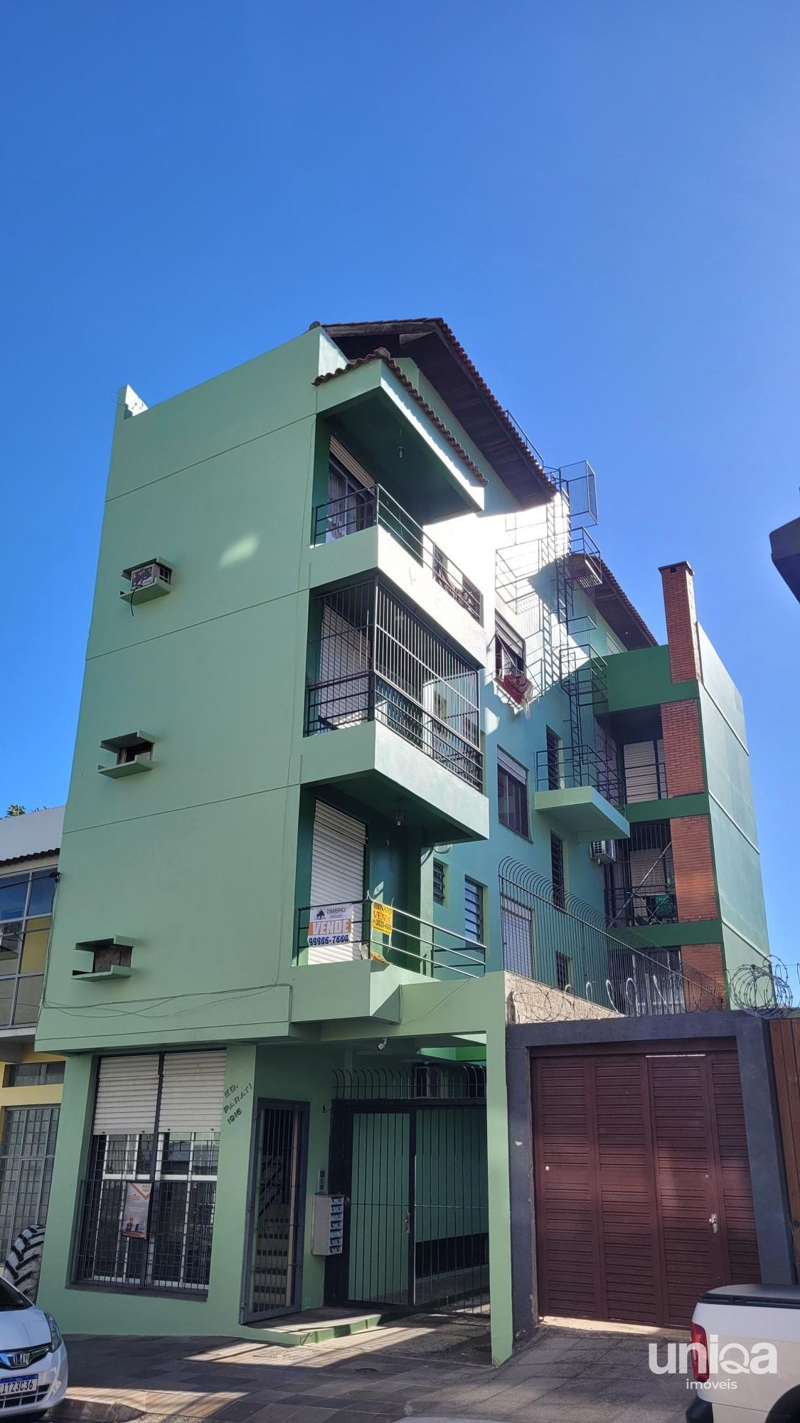 Apartamento de 01 dormitório com garagem próximo ao Colégio Fátima