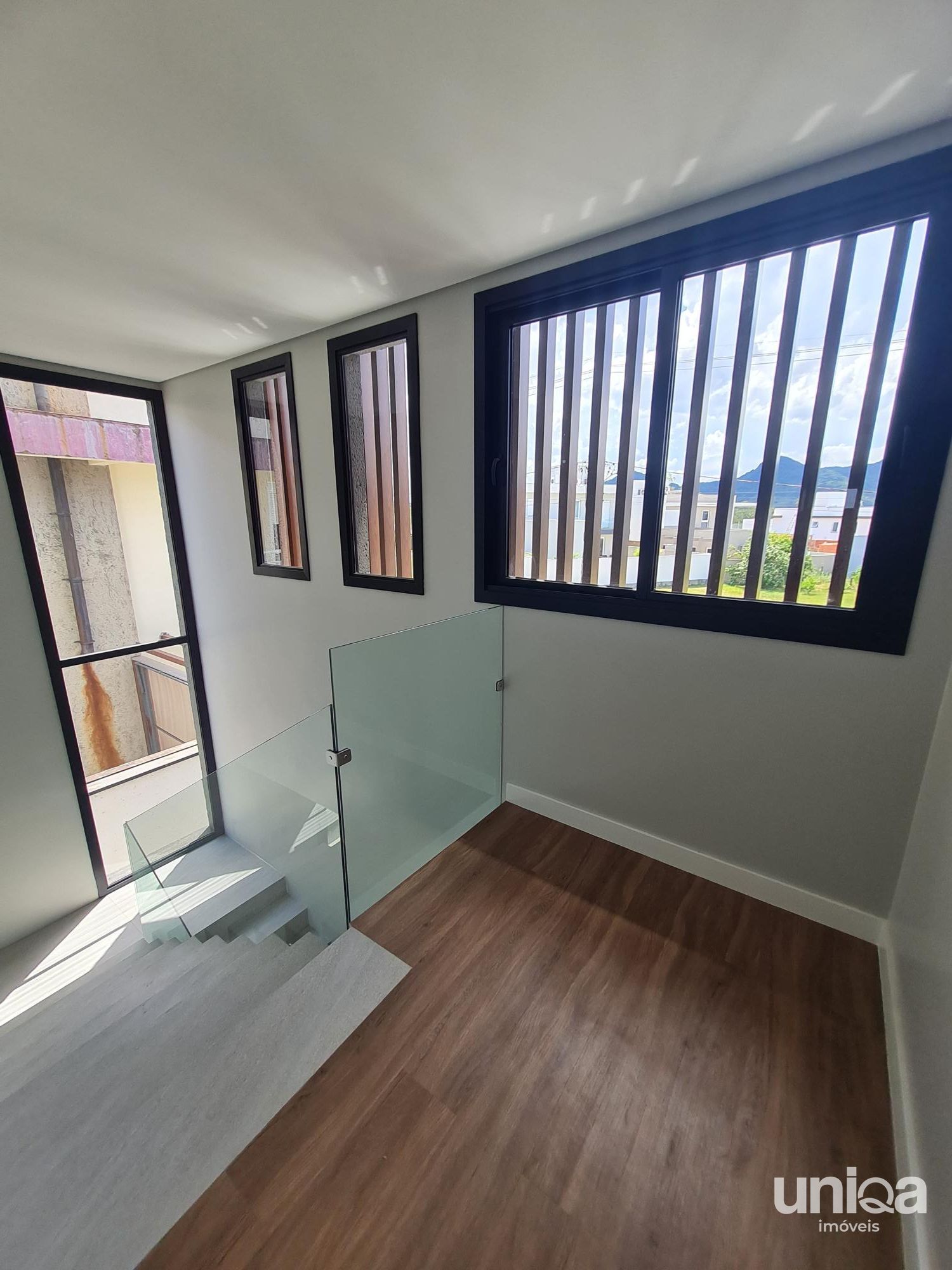 Casa nova 3 suítes + escritório térreo Cond Viareggio em Camobi Santa Maria