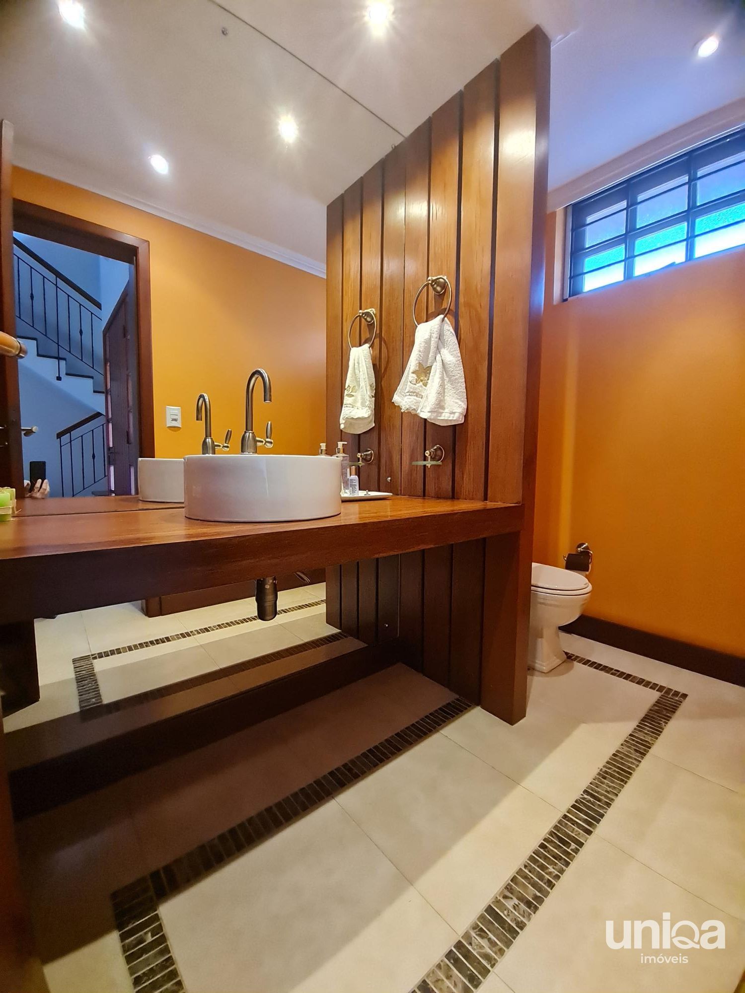 Casa térrea para venda 04 dormitórios 354m2 no bairro Nossa Senhora de Lourdes
