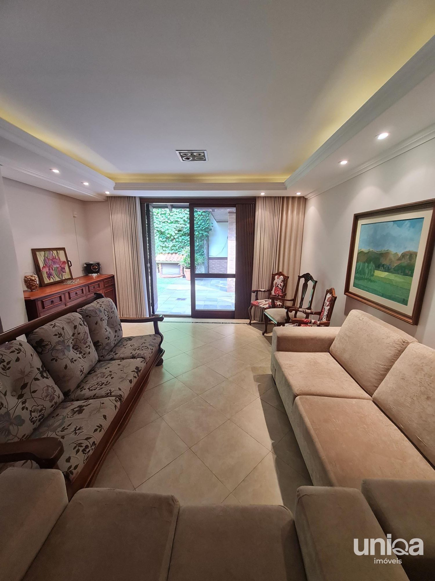 Casa térrea para venda 04 dormitórios 354m2 no bairro Nossa Senhora de Lourdes
