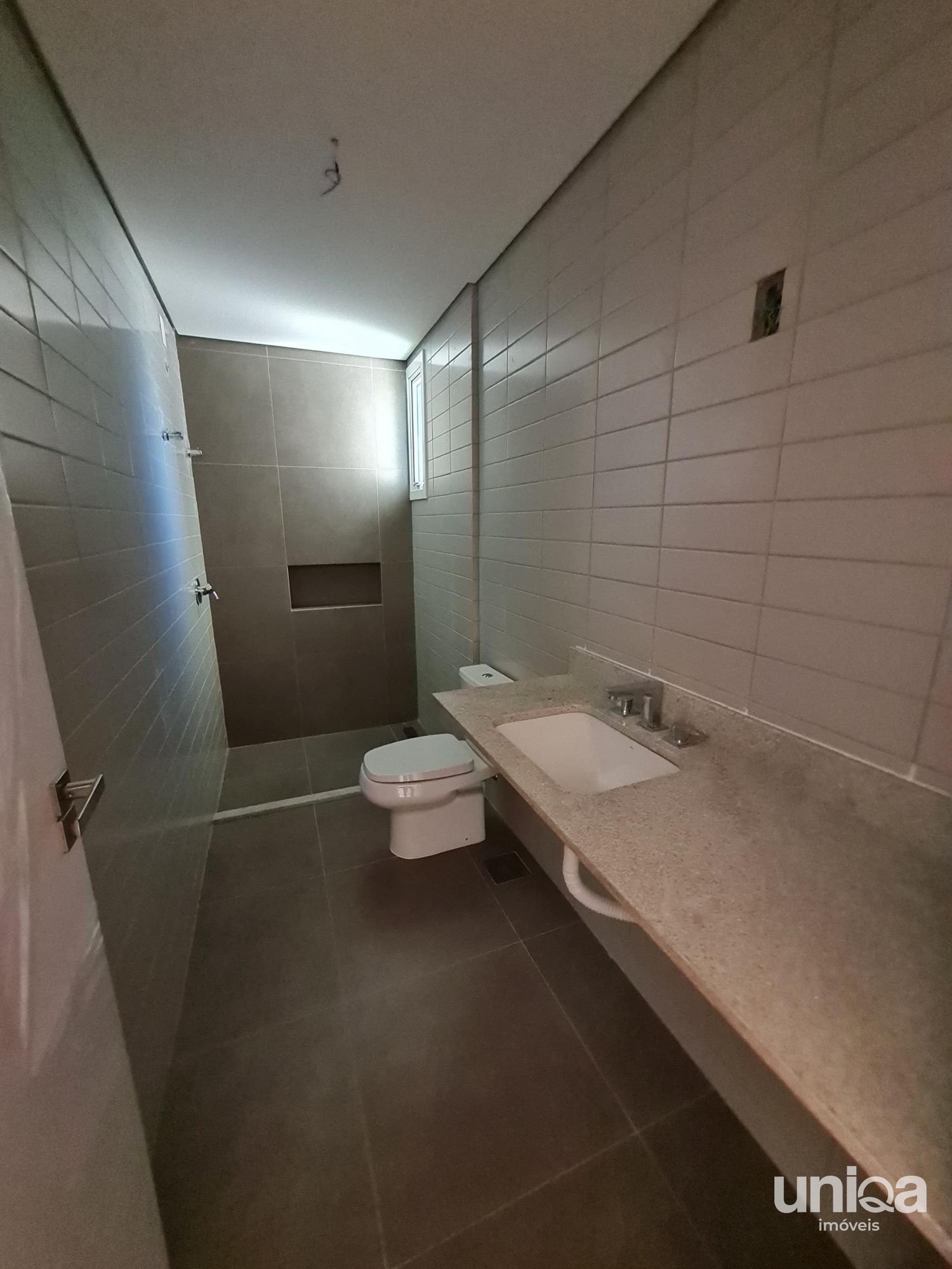 Apartamento 03 suítes a venda no centro de Santa Maria no ed Castro Alves