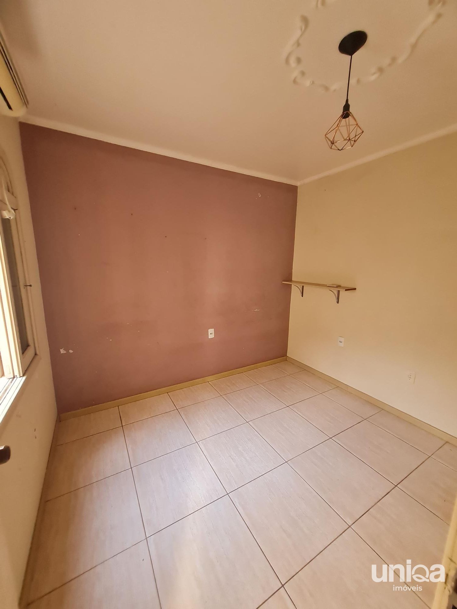 Casa térrea para venda com Energia Solar Piscina no Bairro Duque de Caxias