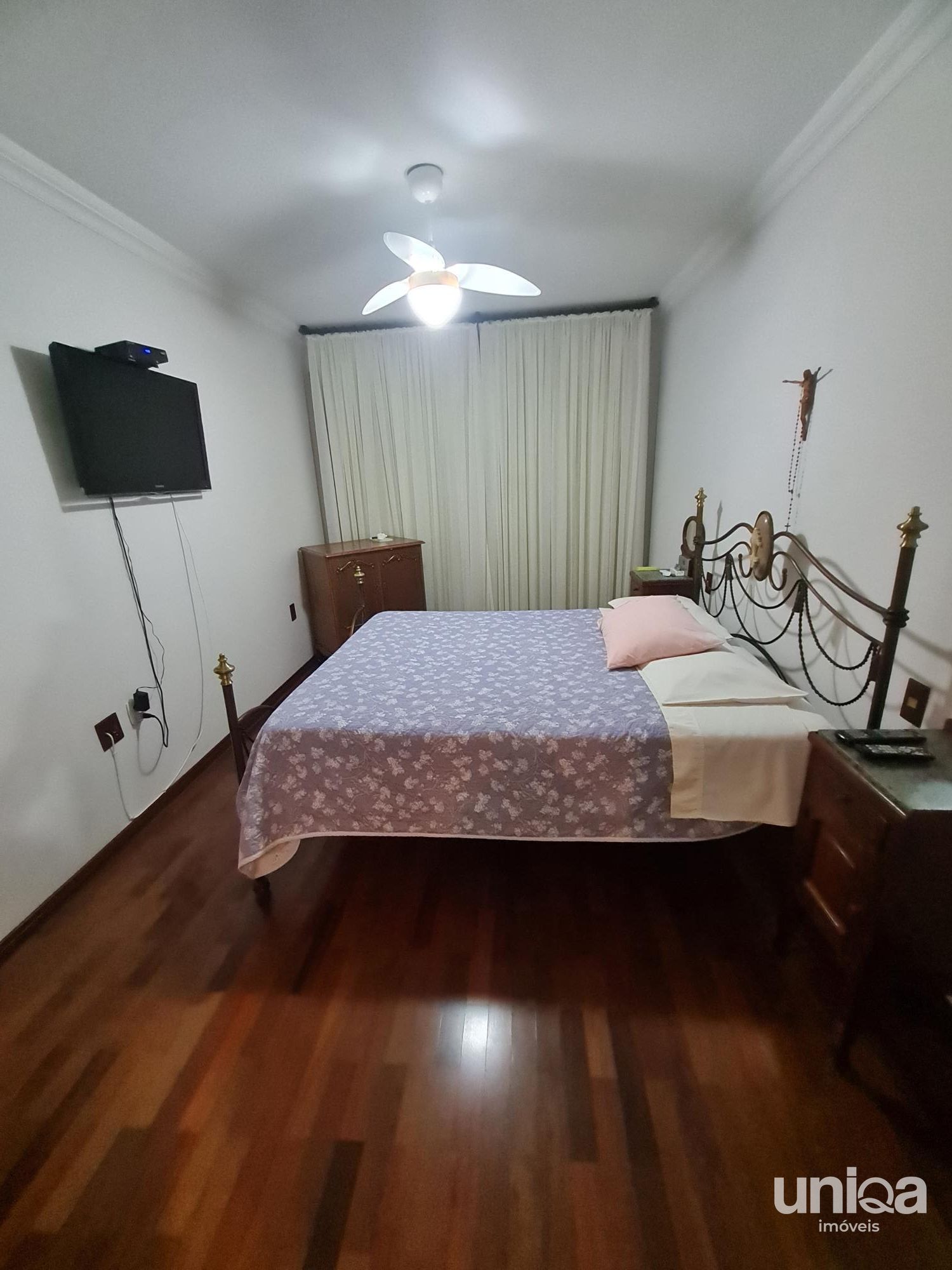 Casa térrea para venda 04 dormitórios 354m2 no bairro Nossa Senhora de Lourdes