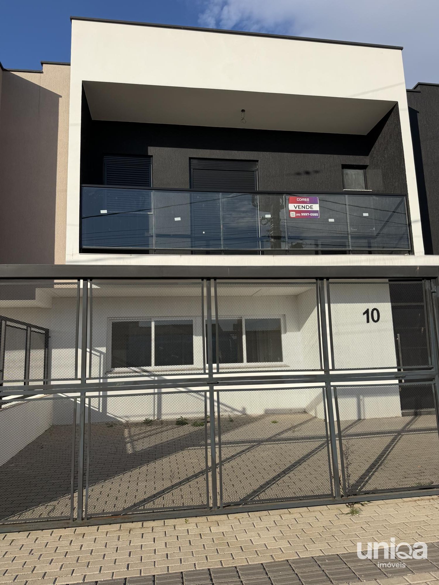 Casa nova 03 dorm piscina lareira para venda no Parque Santa Lúcia em Camobi