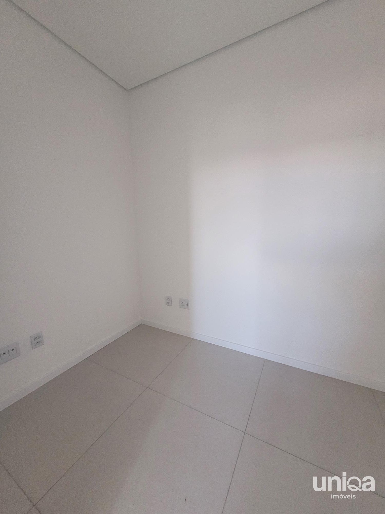 Sala comercial próximo ao Hospital de Caridade em Santa Maria - foto 10