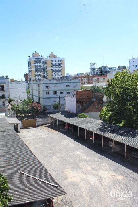 Apartamento 2 dormitórios garagem fechada - ed Imembui